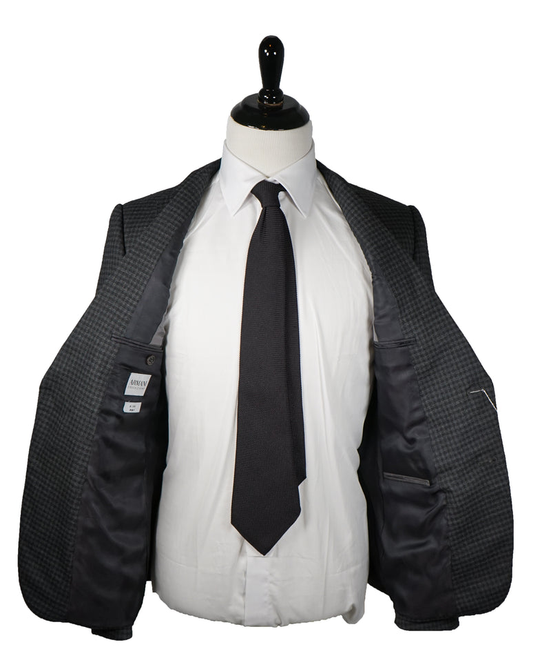 ARMANI COLLEZIONI - "M Line" Slim Drop 8 Melange Check RUNWAY SUIT - 40R