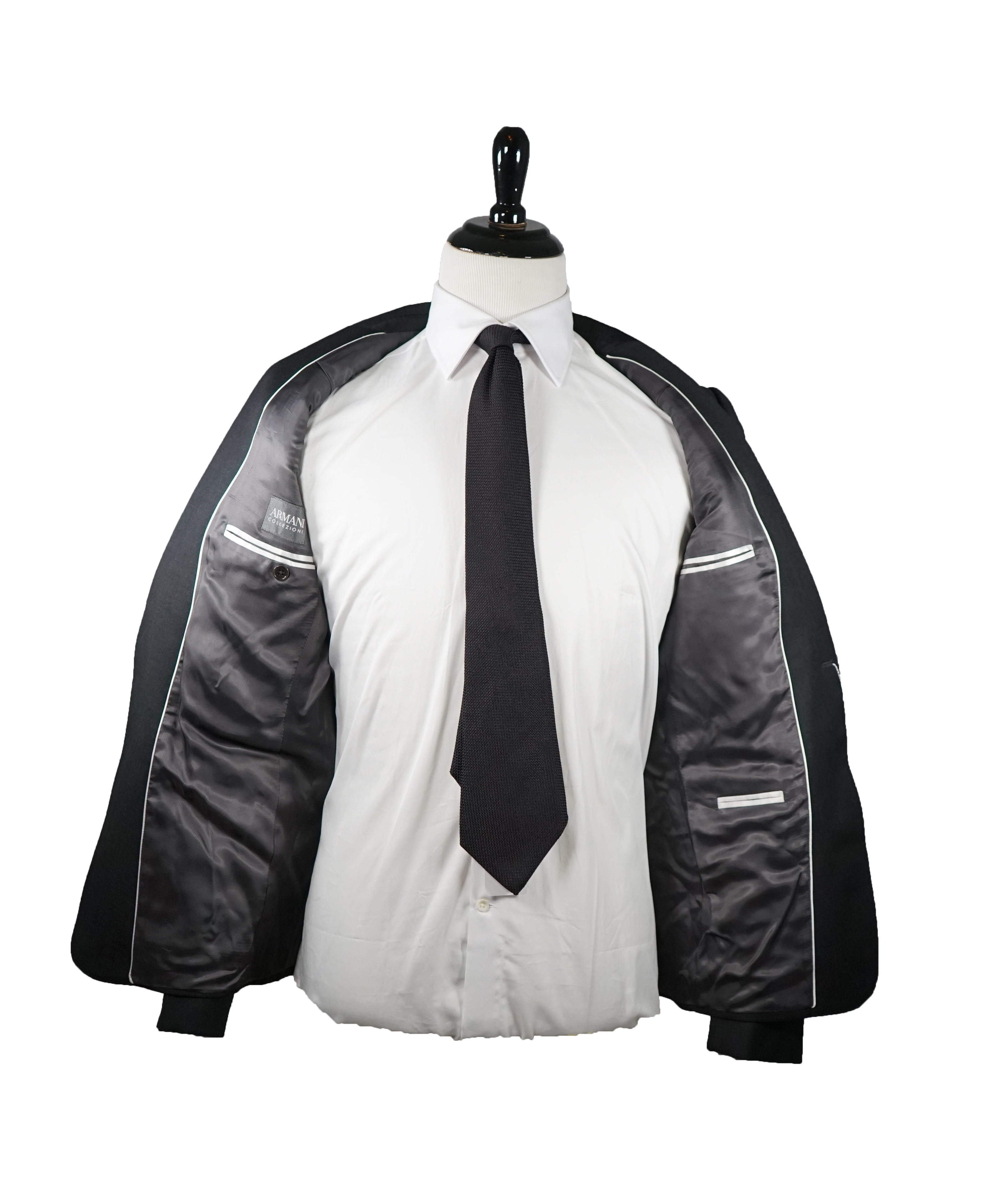ARMANI COLLEZIONI - Peak Lapel 1-Button Slim Charcoal Suit - 42R