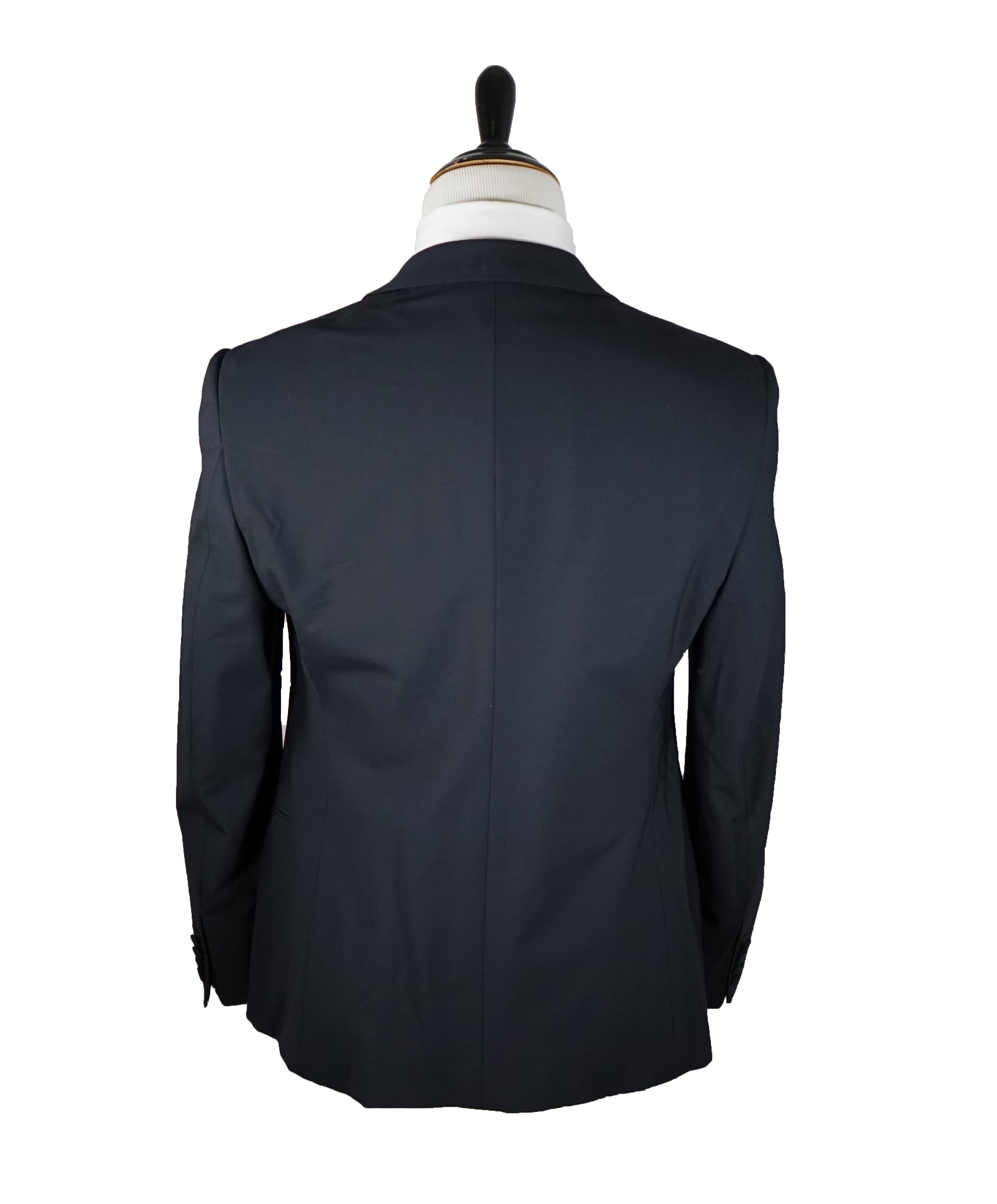 ARMANI COLLEZIONI - S Line Navy Blue Tuxedo Peak Lapels - 42R