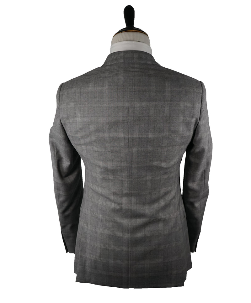 ARMANI COLLEZIONI - Textured Gray Plaid Check “G Line” Wool Suit - 38R