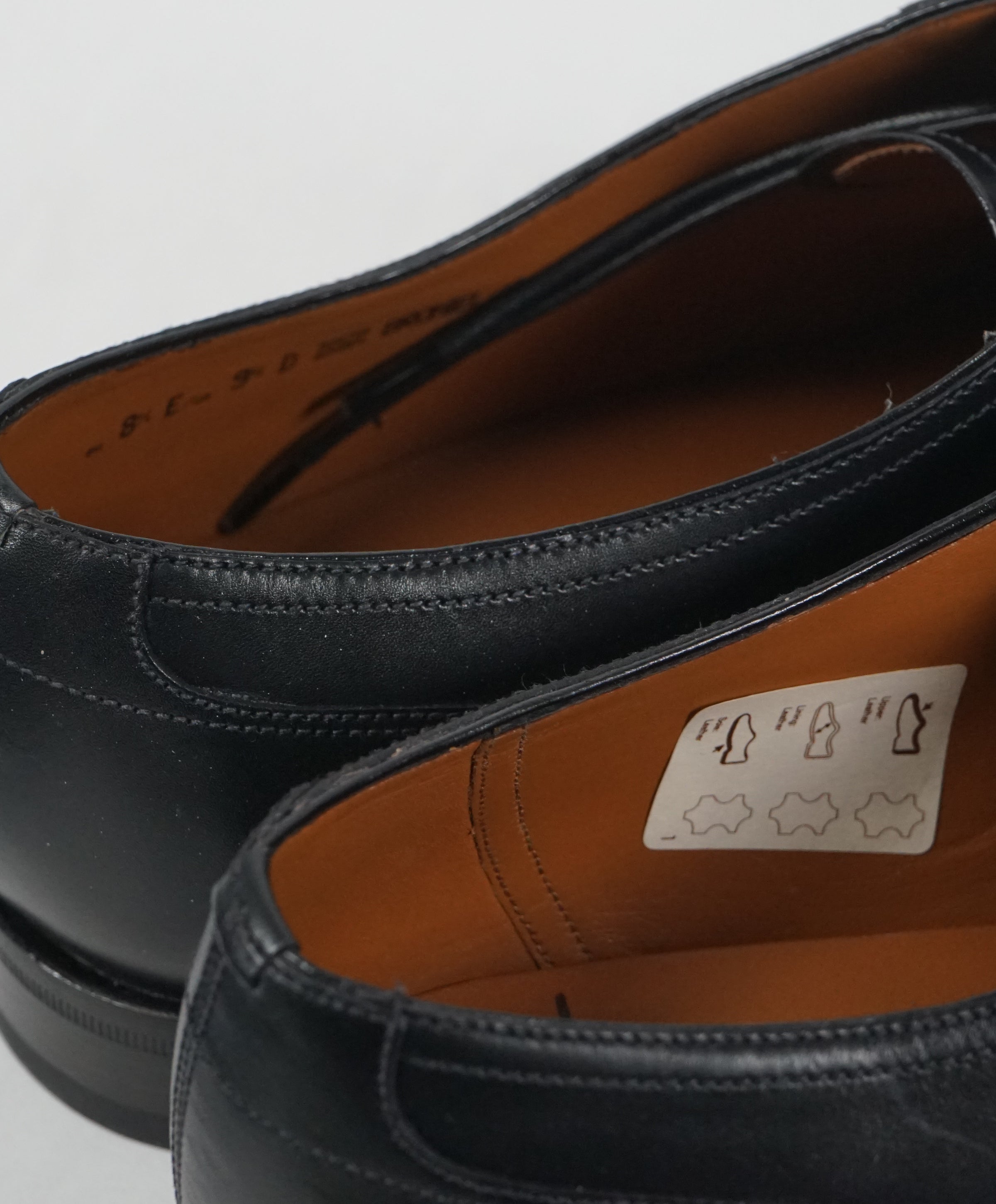 BALLY Bromiel Black Oxfords With Leather Soles 9.5 Luxe Hanger