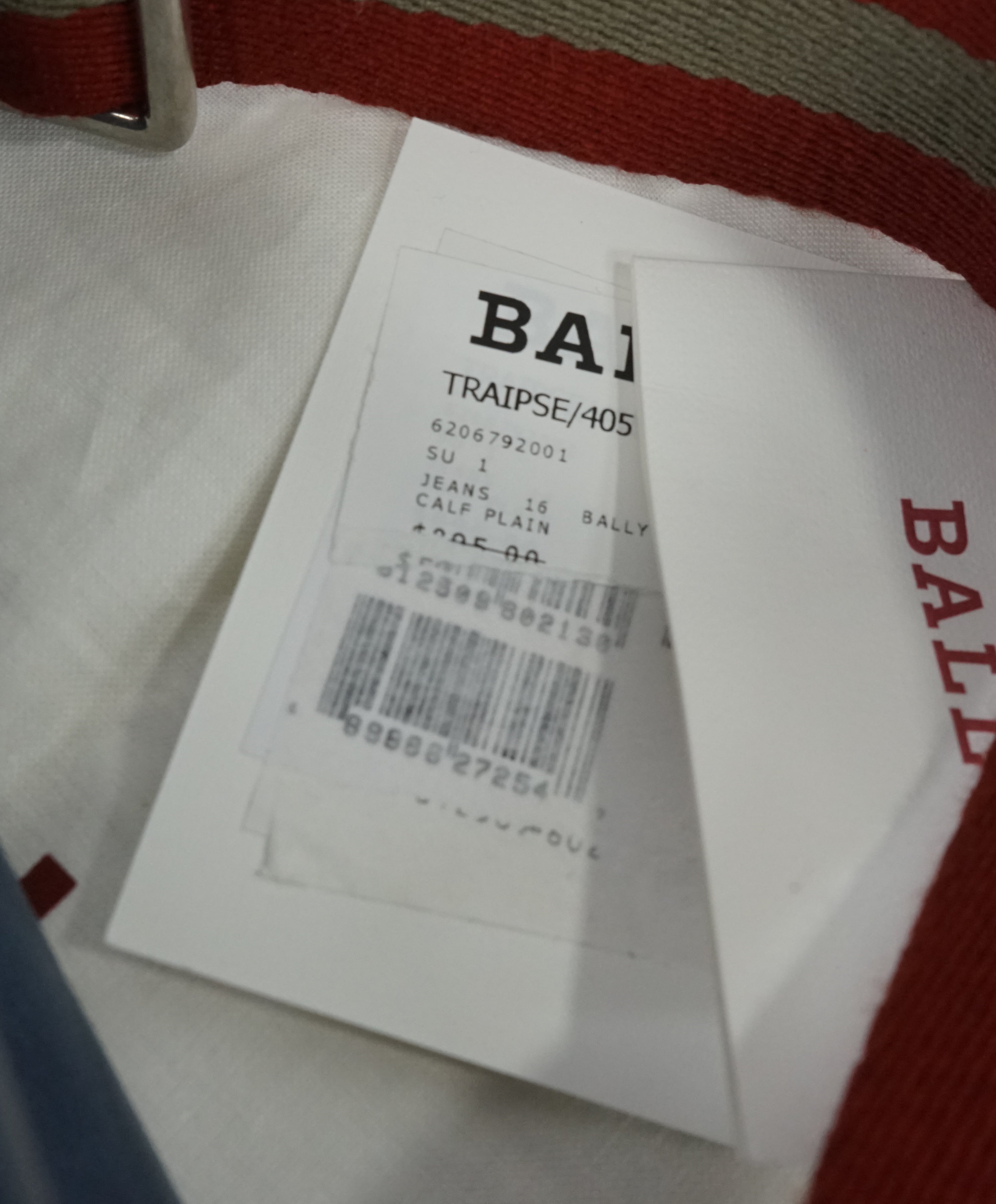BALLY - 