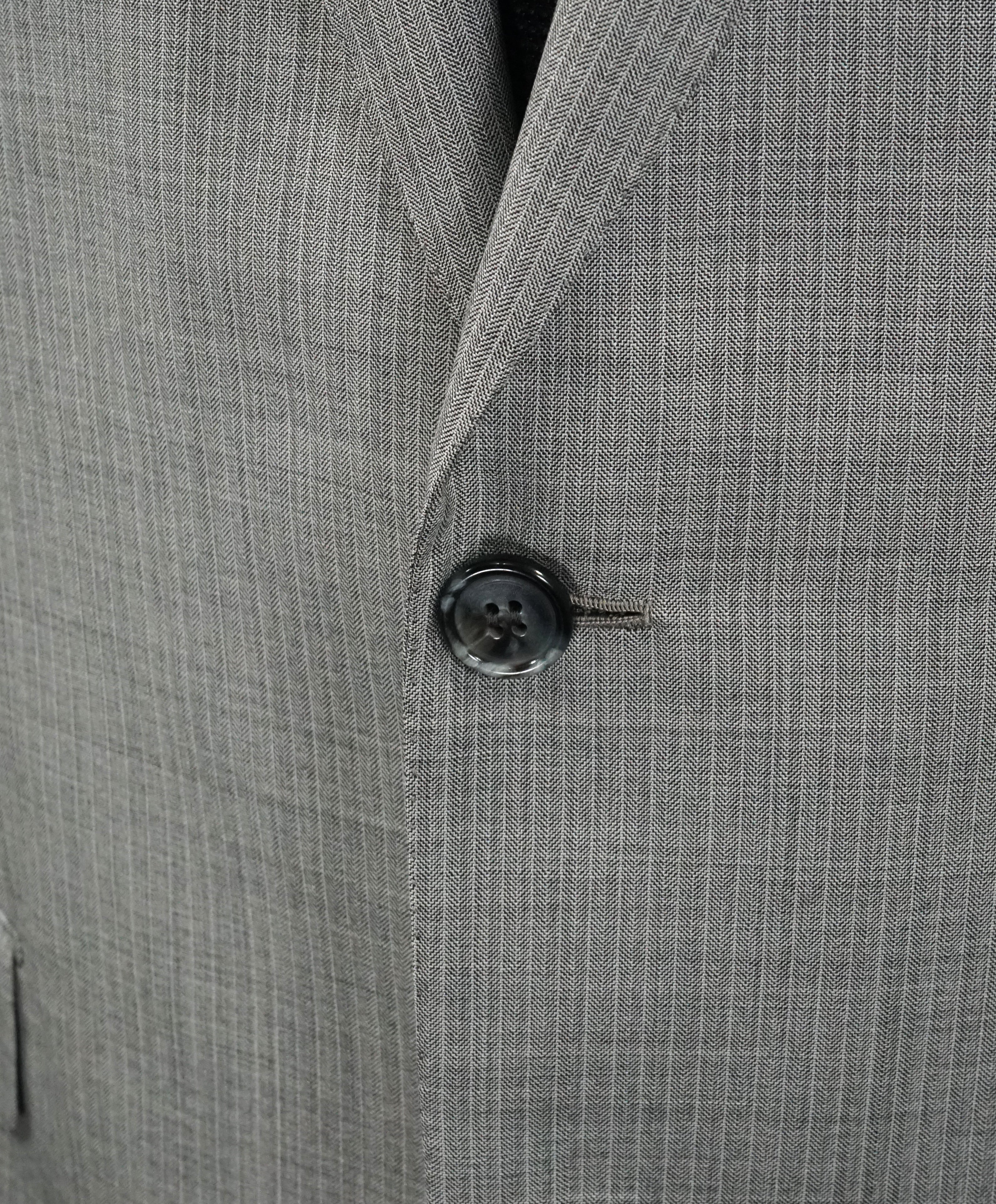 BRIONI - Micro Herringbone Wool & Silk Suit Hand Made In Italy - 44R