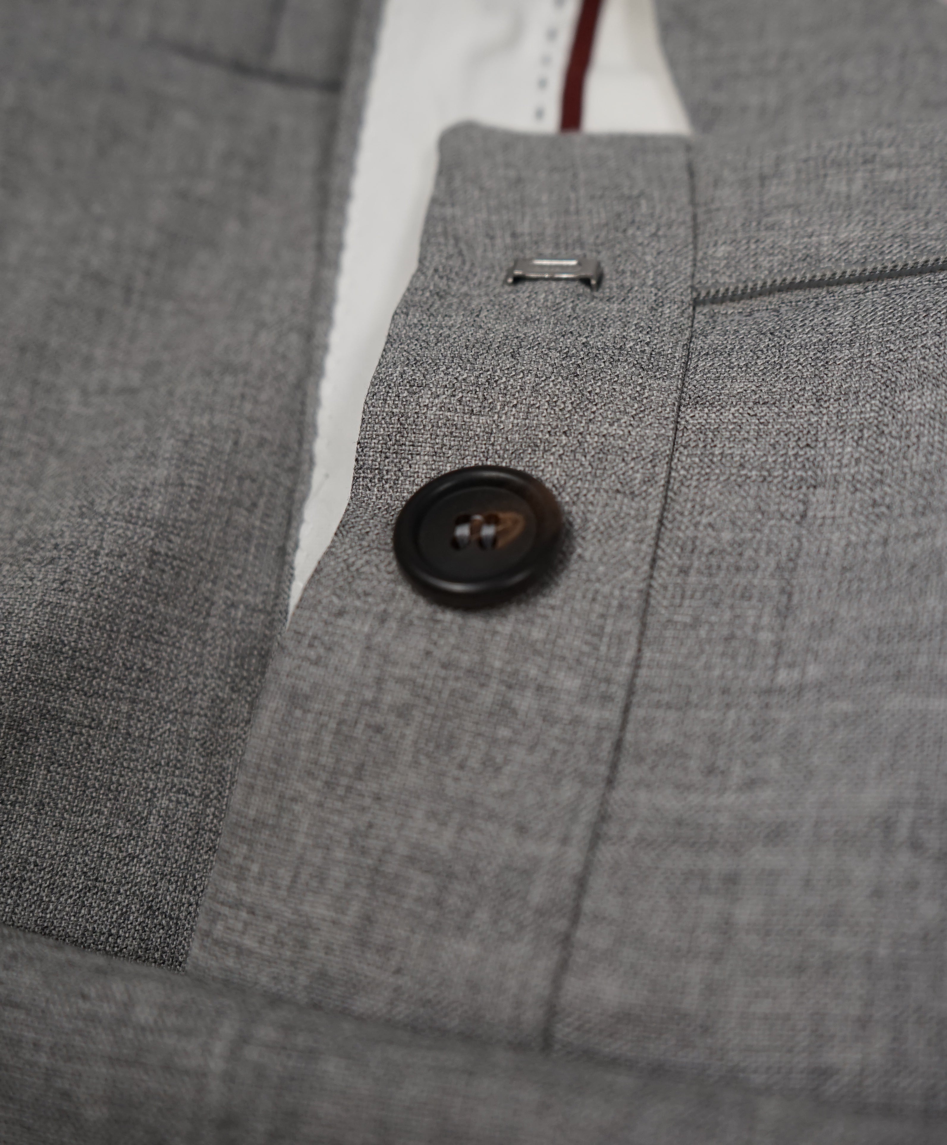 BRUNELLO CUCINELLI - Gray Slim Pants With Pick Stitching Detail - 39W