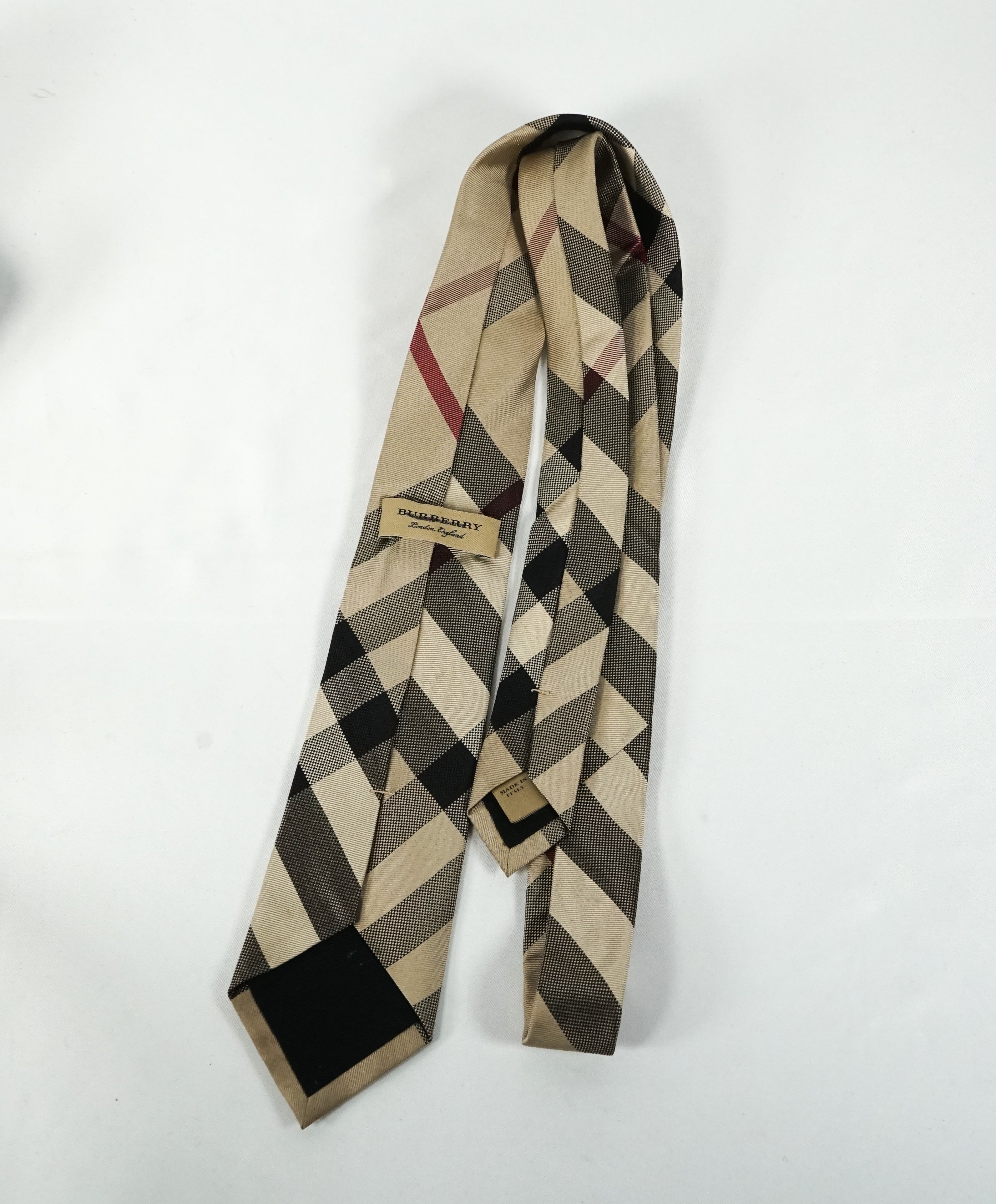 BURBERRY - Made In London, England Premium Line Beige Plaid Tie -
