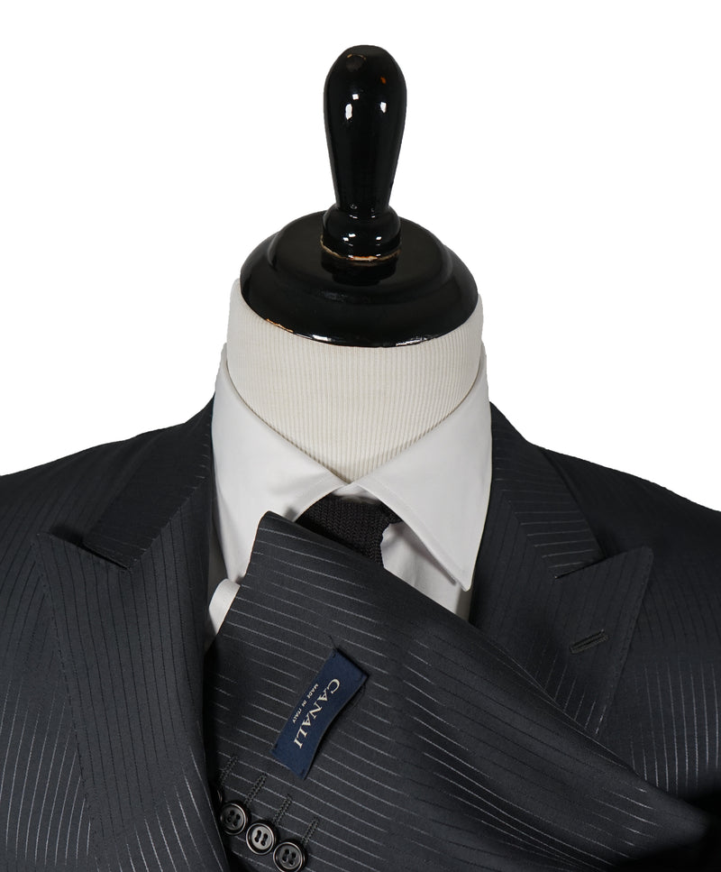 CANALI - Wide Peak Lapel Tonal Metallic Stripe Wool & Silk Suit - 44R