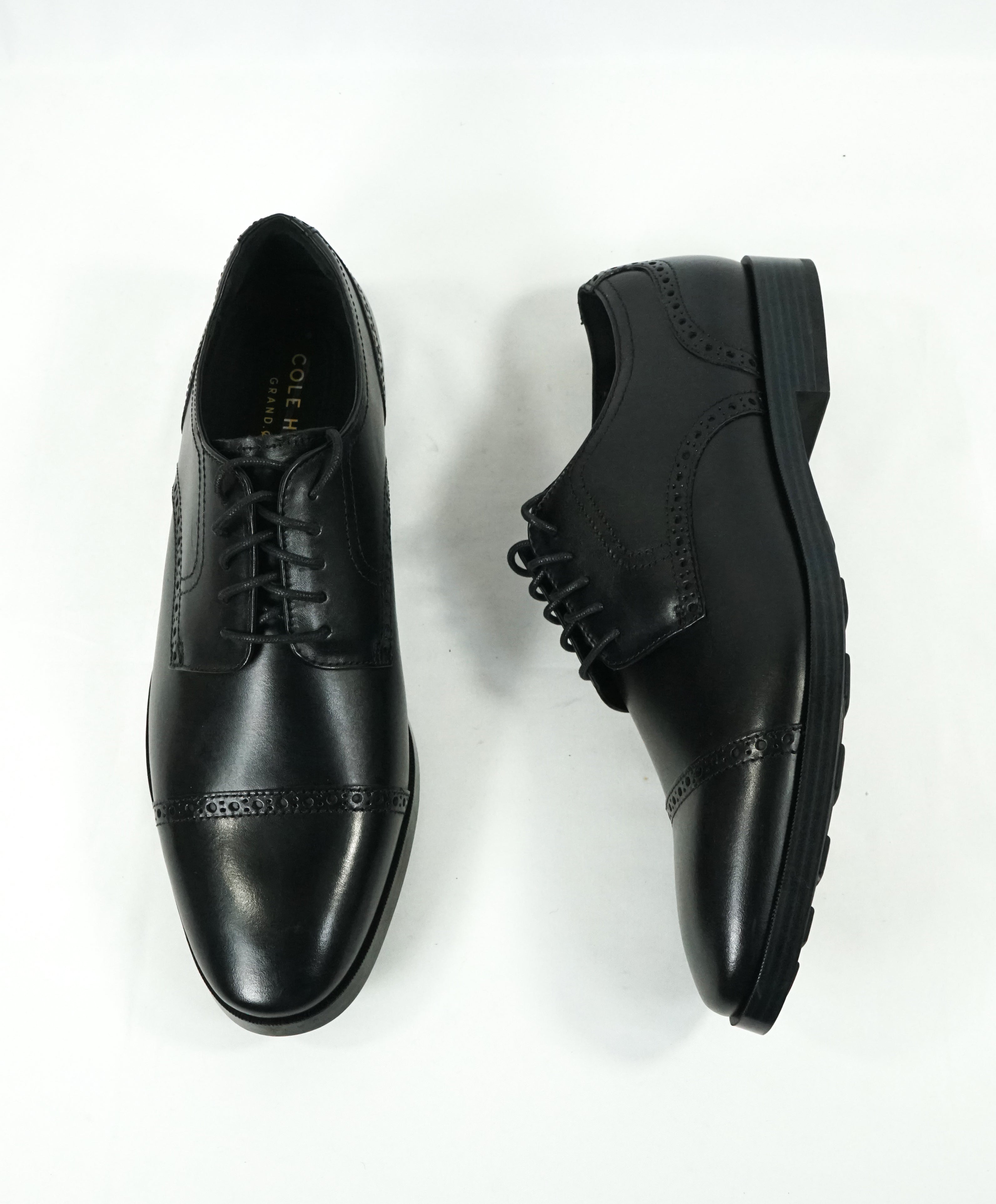 COLE HAAN - Grand OS Black Cap Toe Leather Oxfords - 10