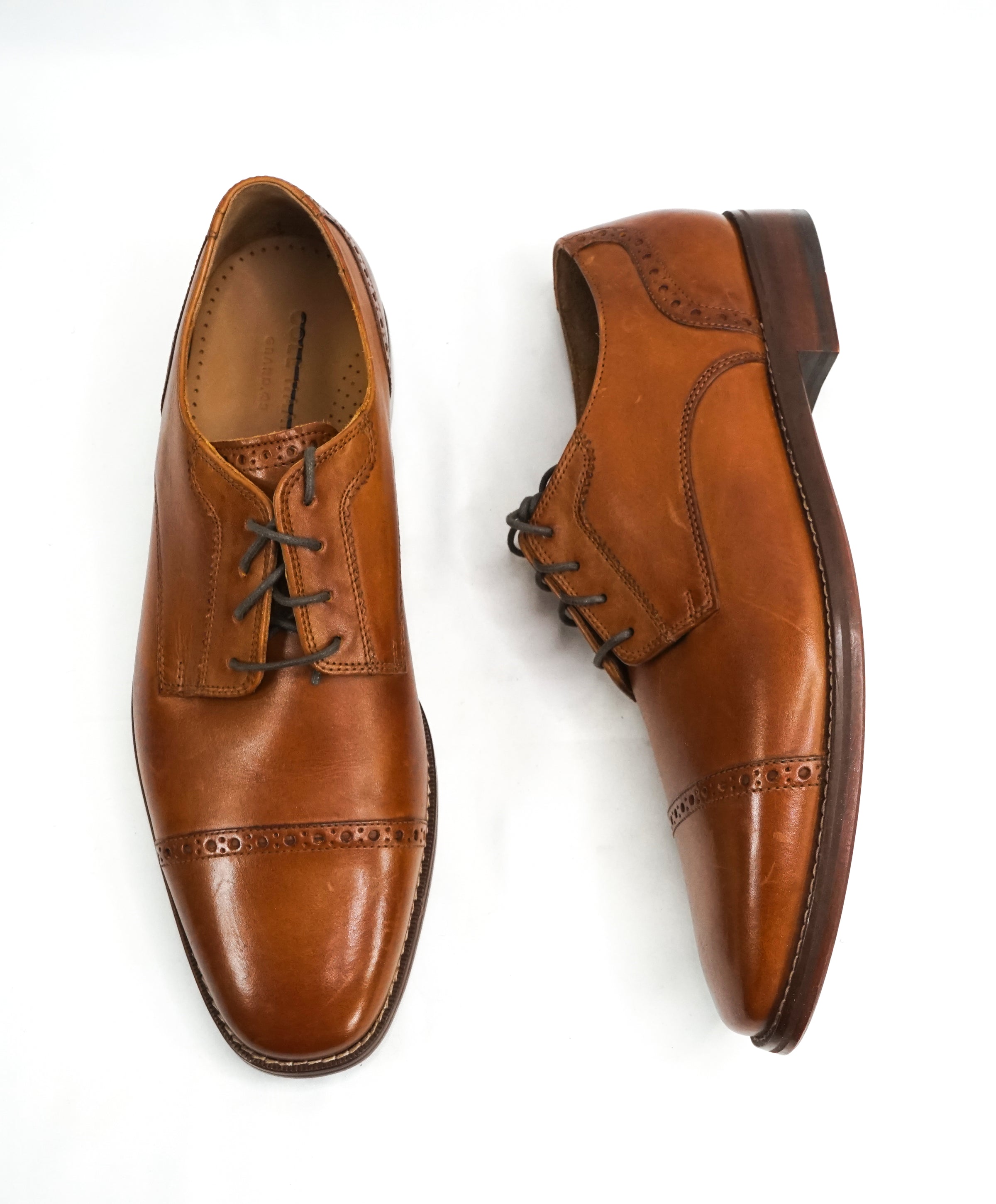COLE HAAN Grand OS Sleek Silhouette Cap Toe Brown Oxfords Padded Ins Luxe Hanger