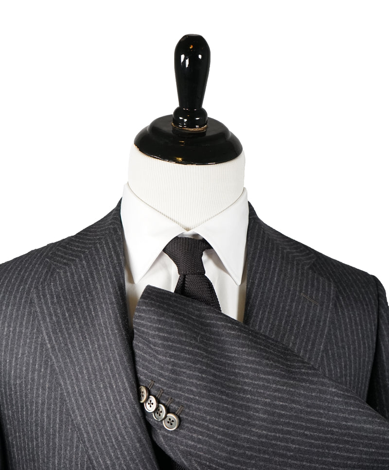 CORNELIANI - Cashmere Blend Gray Chalk Stripe 2-3 Roll Semi-linedSuit - 40R