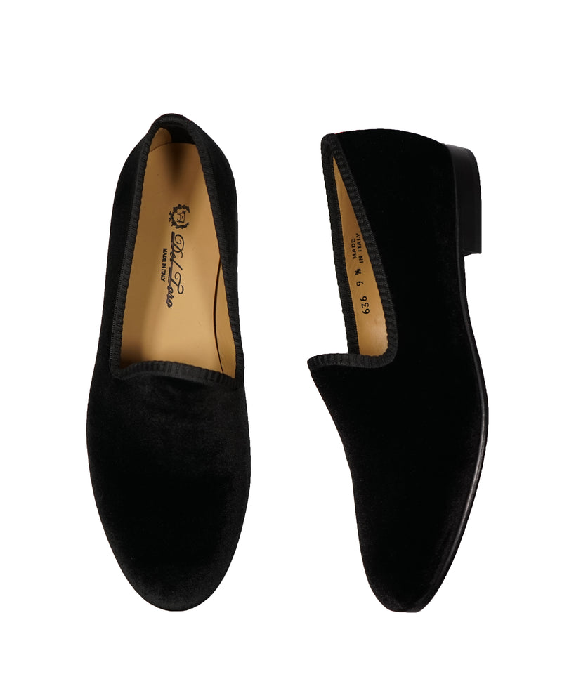 DEL TORO Black Red Stripe Velvet Smoking Slippers Loafers L9.5 R10 Luxe Hanger