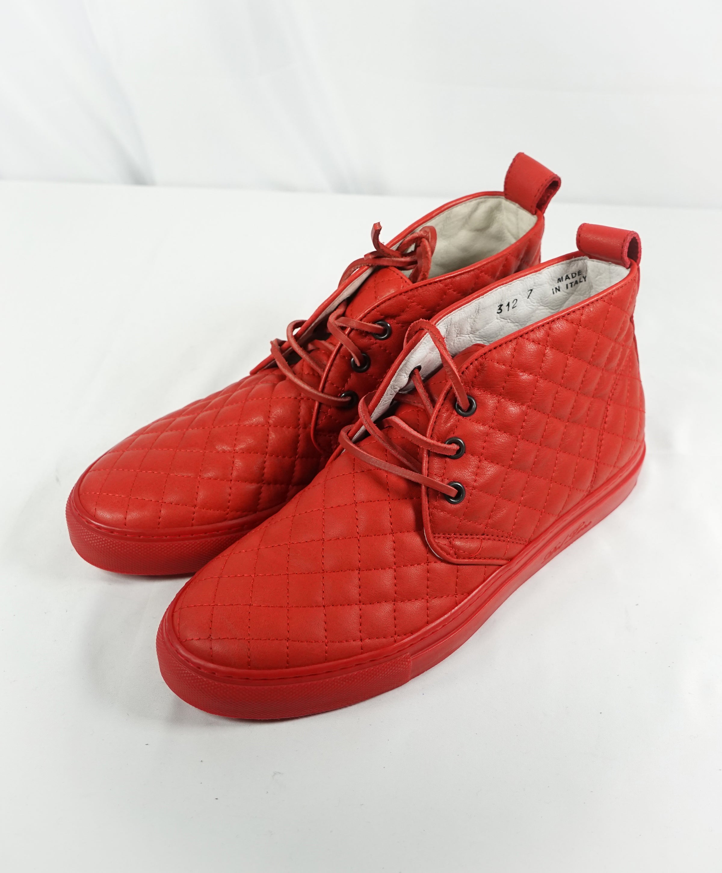 Del toro chukka sale sales