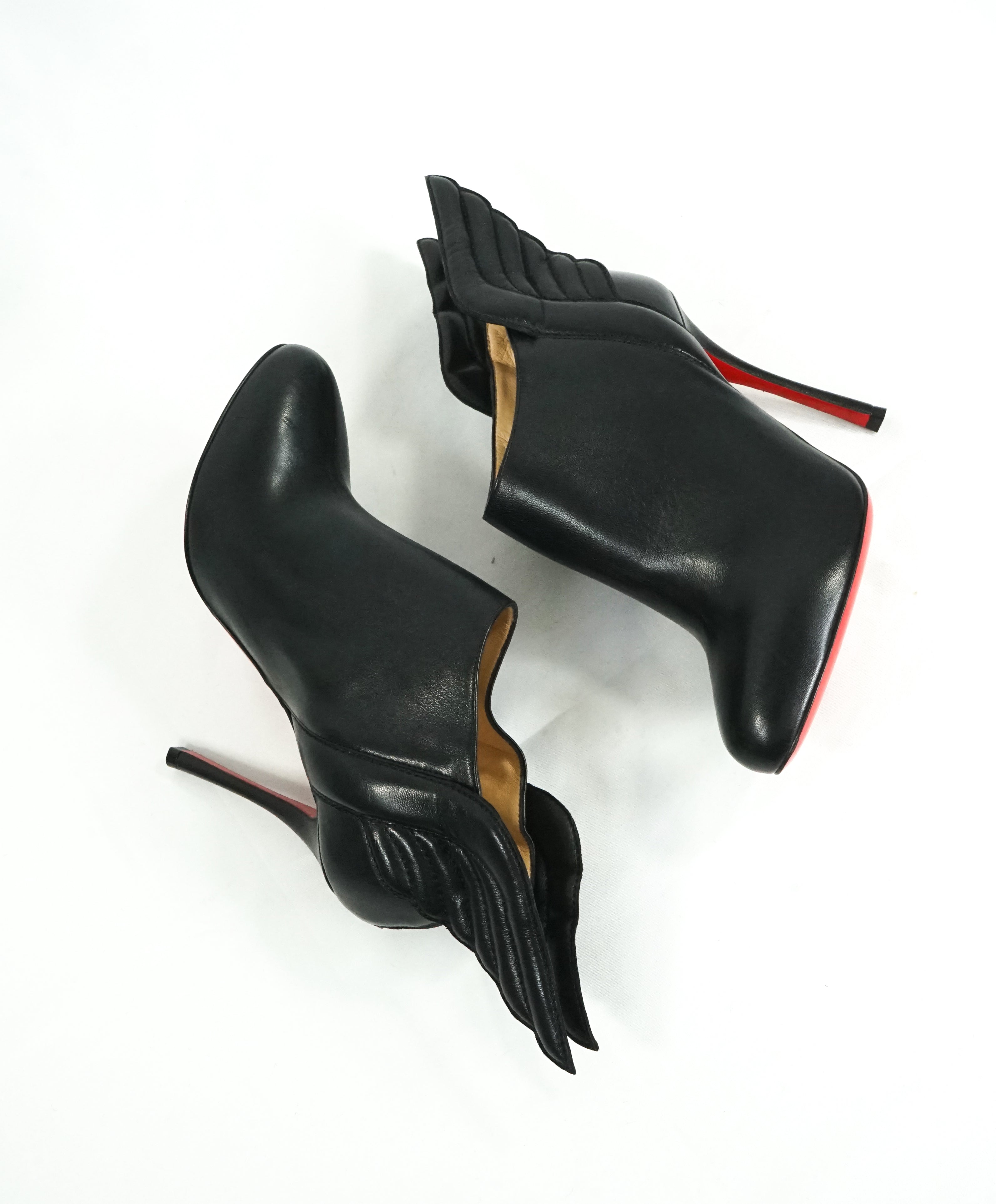 CHRISTIAN LOUBOUTIN - "MERCURA 100mm" Black Leather Wing Bootie pump - 36