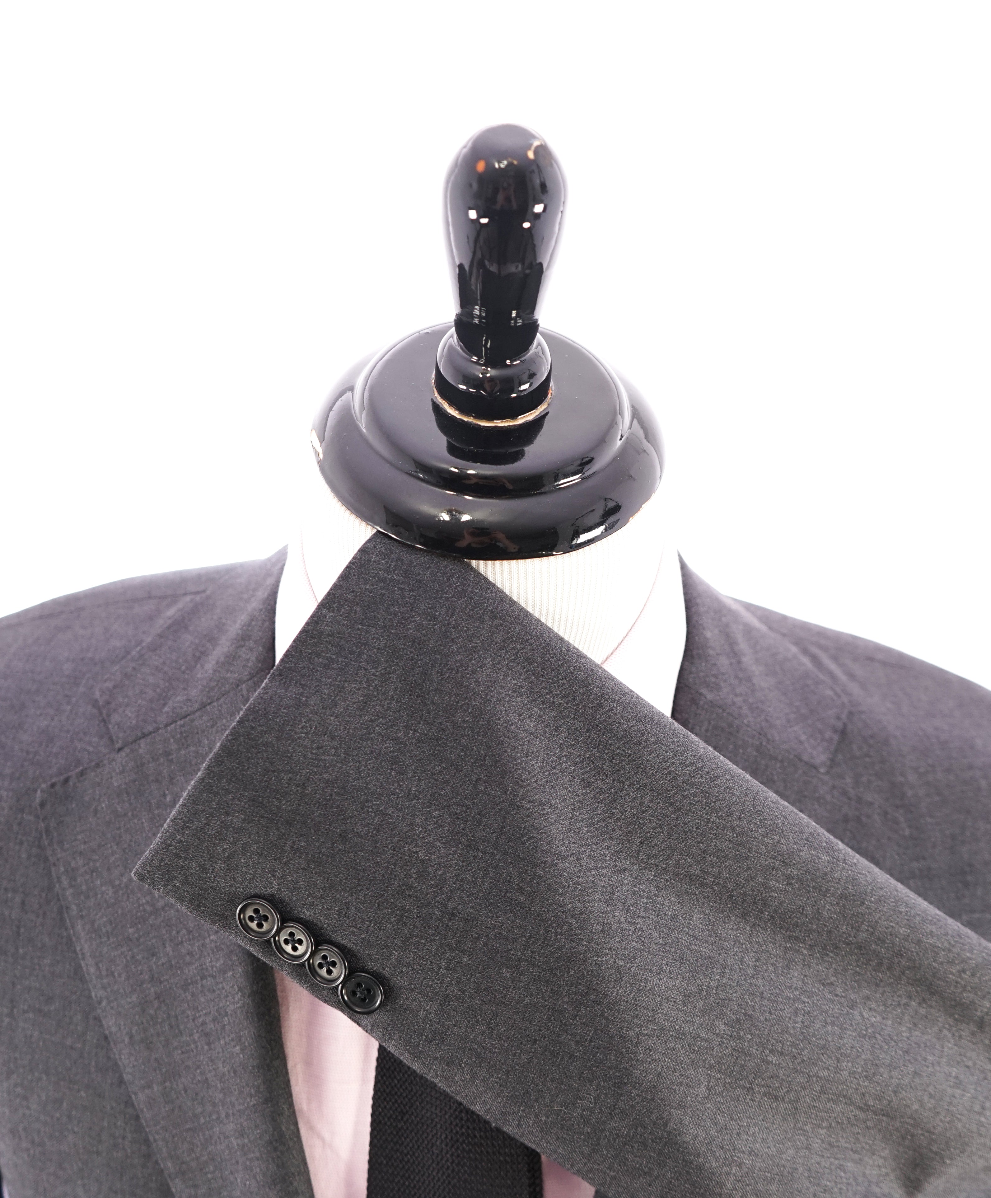 CANALI -  Gray Charcoal *CLOSET STAPLE* Notch Lapel Iconic Suit -  40R