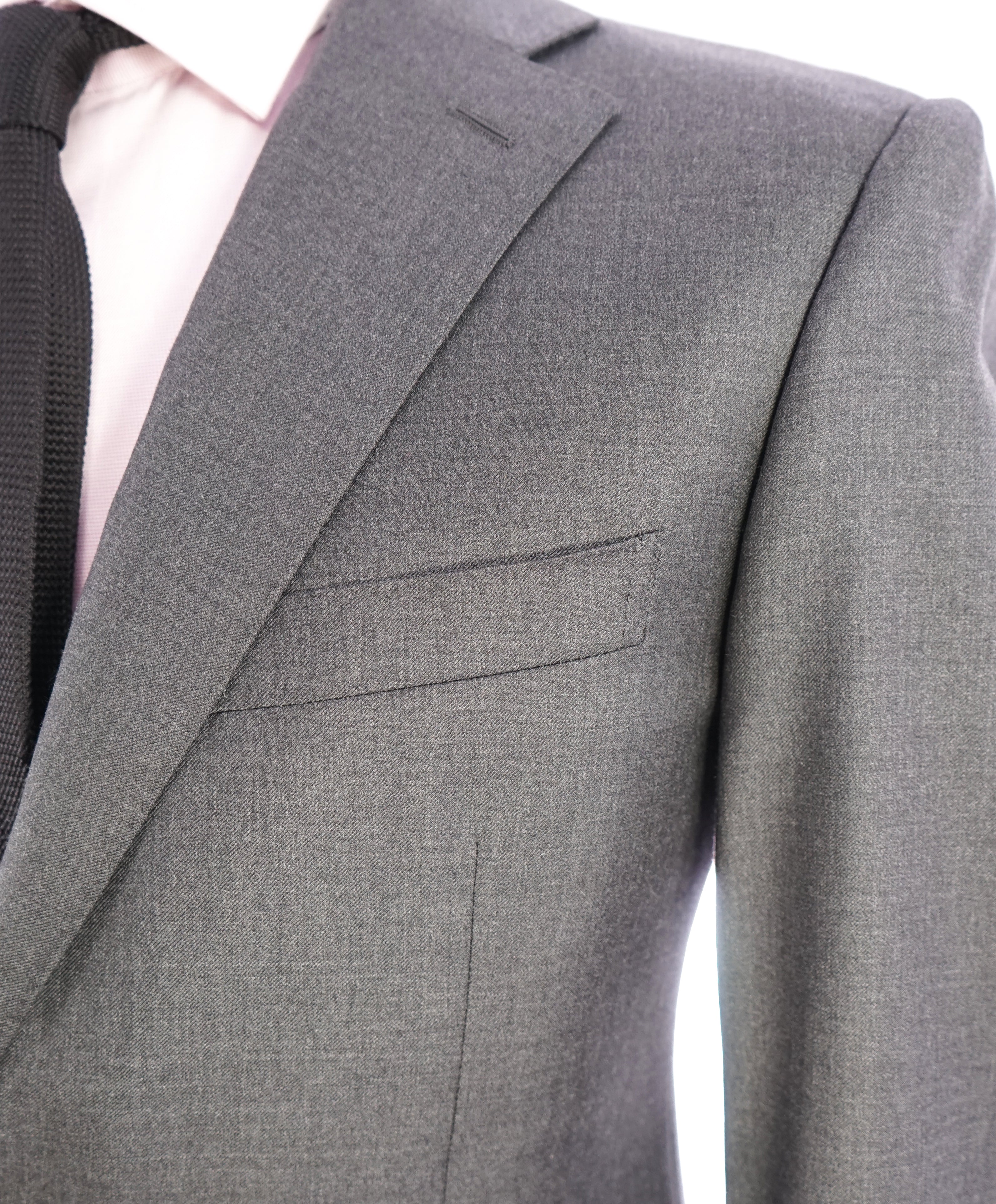CANALI -  Gray Charcoal *CLOSET STAPLE* Notch Lapel Iconic Suit -  40R