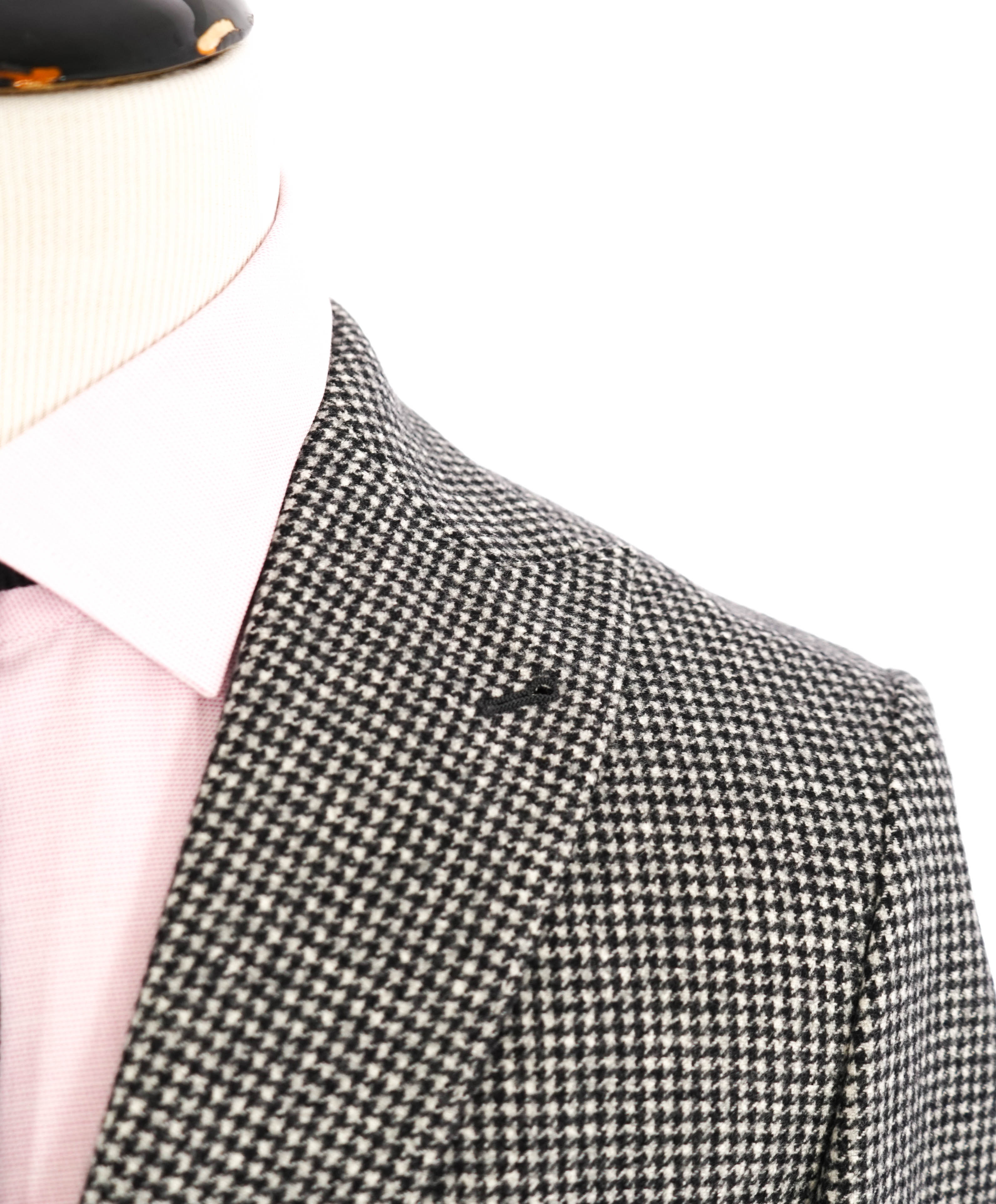 ELEVENTY - Black & Ivory HOUNDSTOOTH Semi-Lined Blazer - 40US (50 EU)