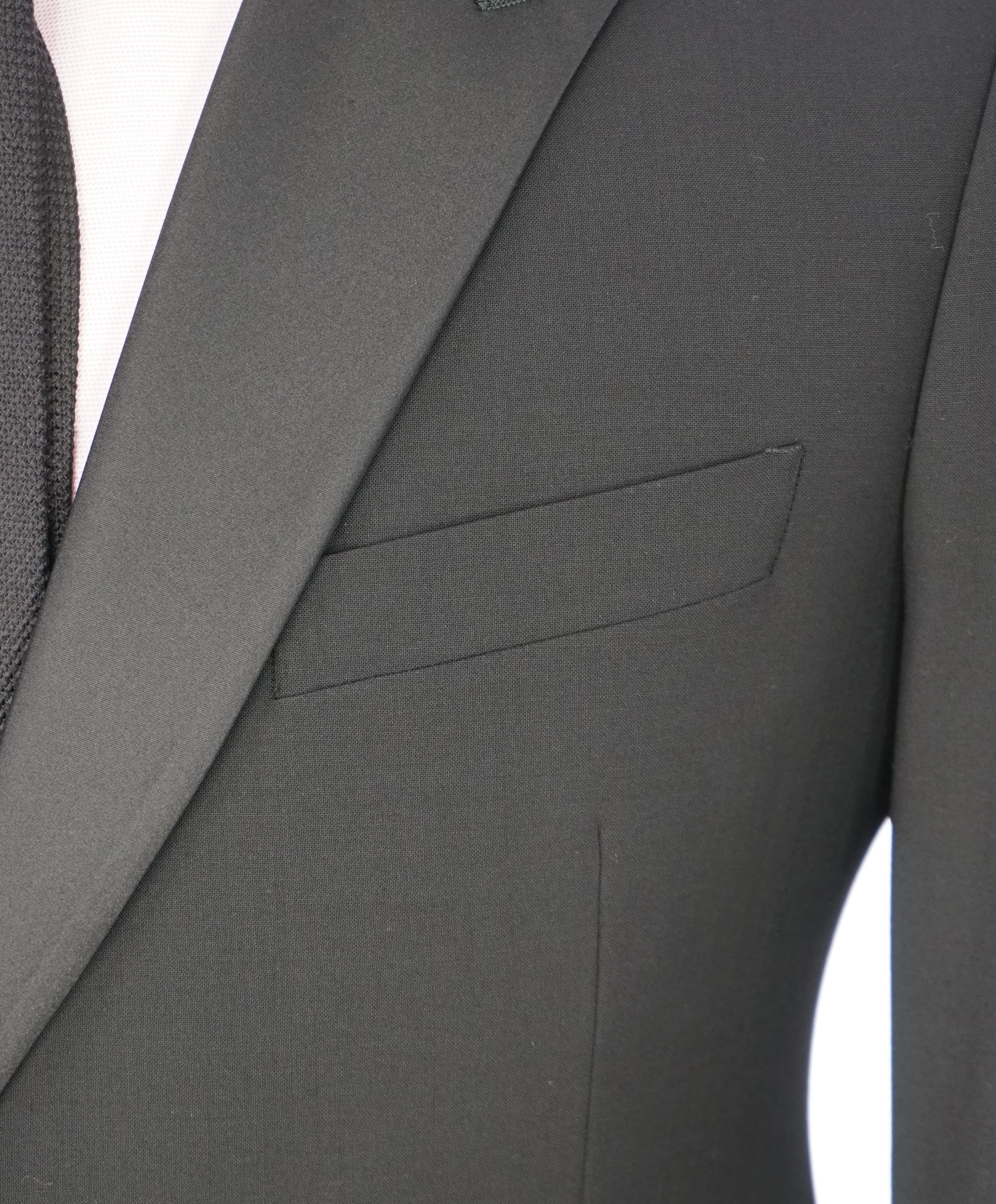 ARMANI COLLEZIONI -Wide Peak Lapel “M Line” Black Satin Detailed Tuxedo - 42R