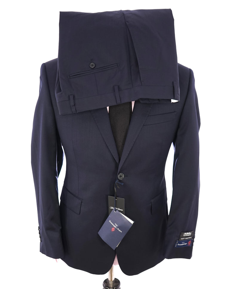 ERMENEGILDO ZEGNA - SAKS FIFTH AVENUE "Classic" SILK BLEND Navy Suit - 42L