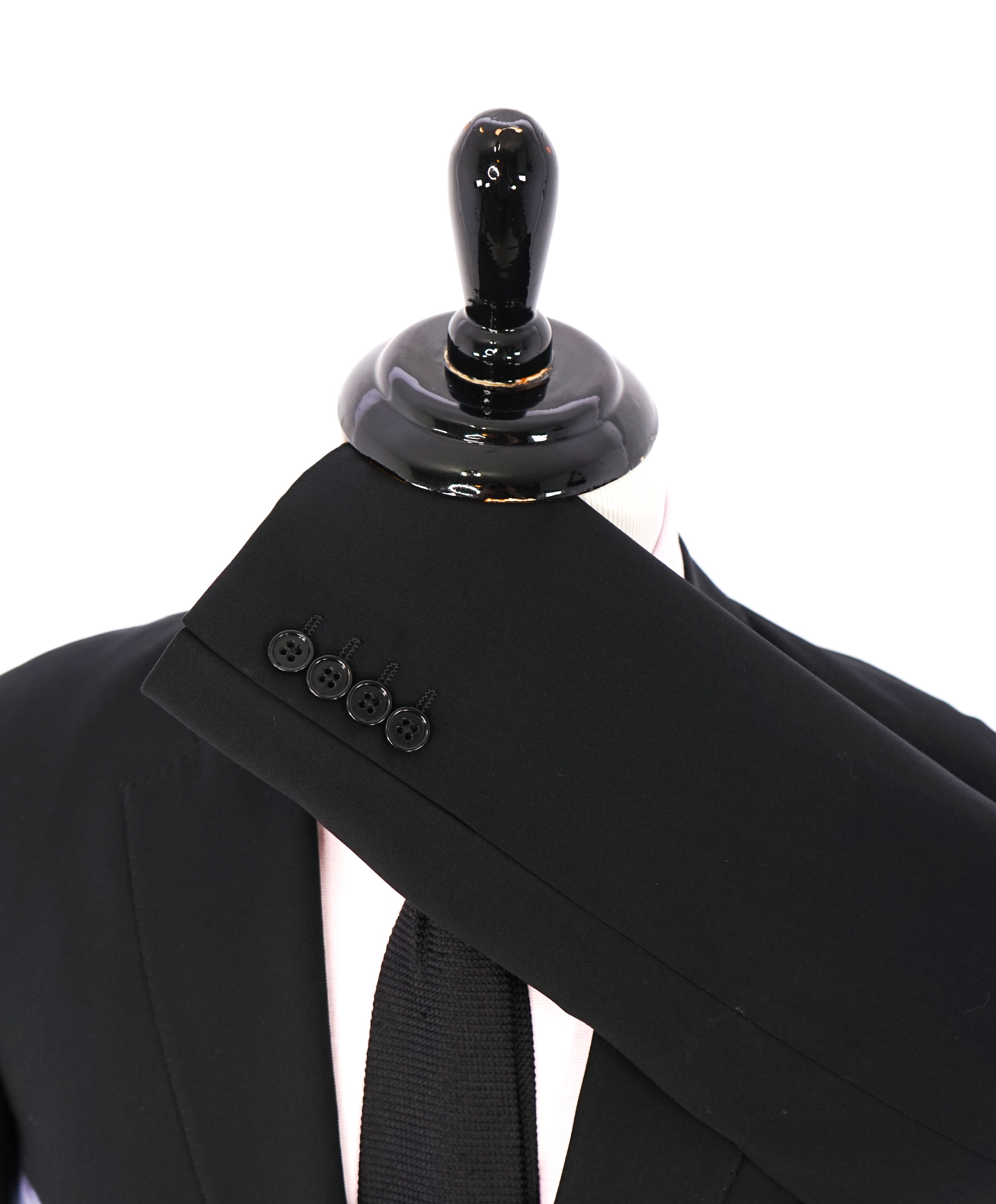 ARMANI COLLEZIONI -  "G Line" Slim Modern Black Notch Lapel Suit - 40R