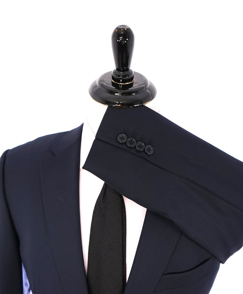 ERMENEGILDO ZEGNA - "Cool Effect" Blue Oxford Royal Weave Blazer - 44R