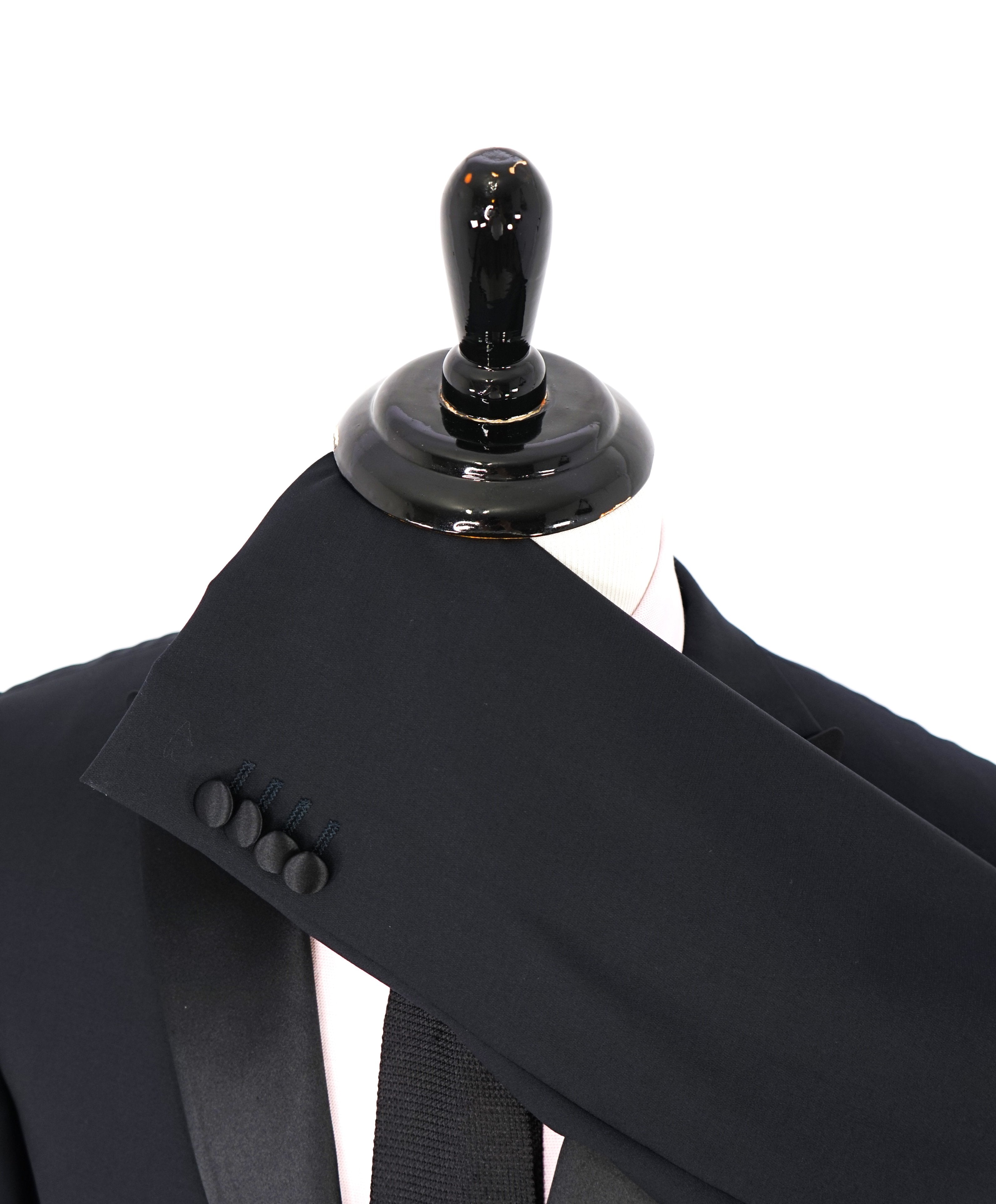 Z ZEGNA - Midnight Blue Silk Peak Lapel Drop 8 Wool Tuxedo Suit - 44R