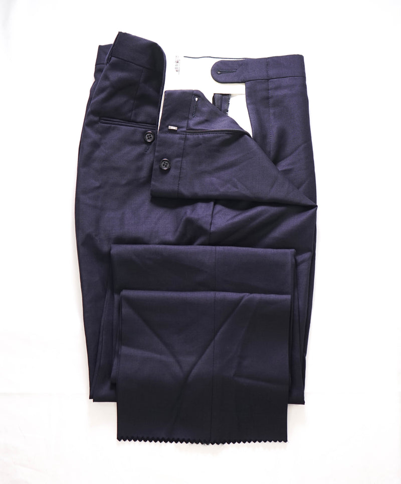 HICKEY FREEMAN - Navy *CLOSET STAPLE*  Wool Flat Front Dress Pants - 32W