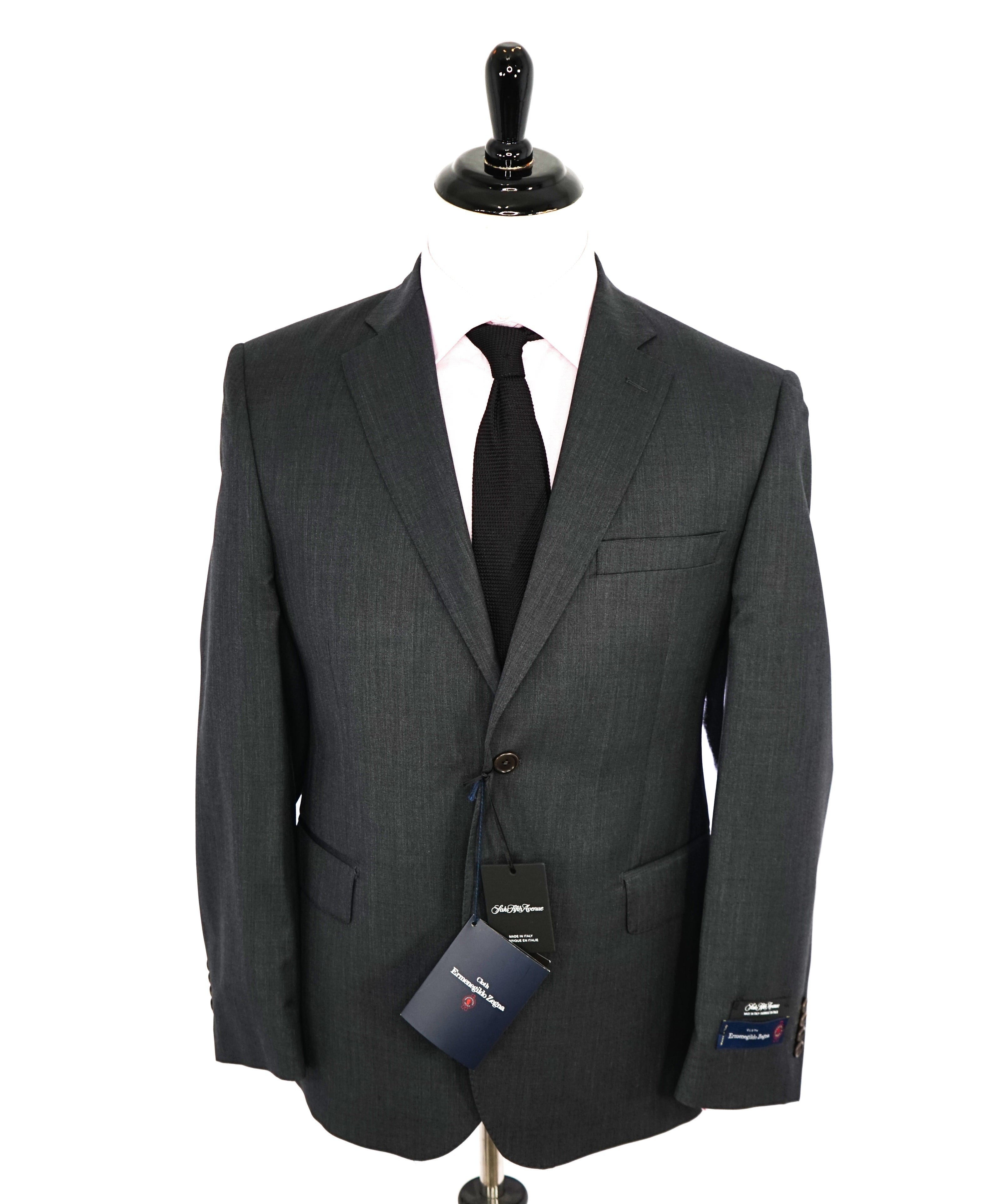 ERMENEGILDO ZEGNA - "TAILORED FIT" SAKS FIFTH AVENUE *SILK* Gray Suit - 42R