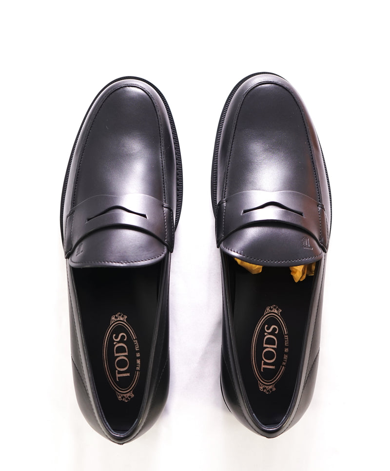 TOD’S - “Boston” Black Logo Embossed Vamp Penny Loafers - 8 US