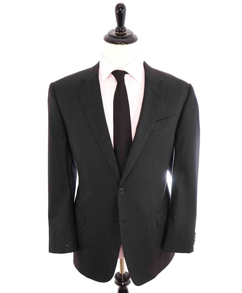 $1,495 ARMANI COLLEZIONI - “G LINE” Black Tonal Check Plaid Blazer - 44R