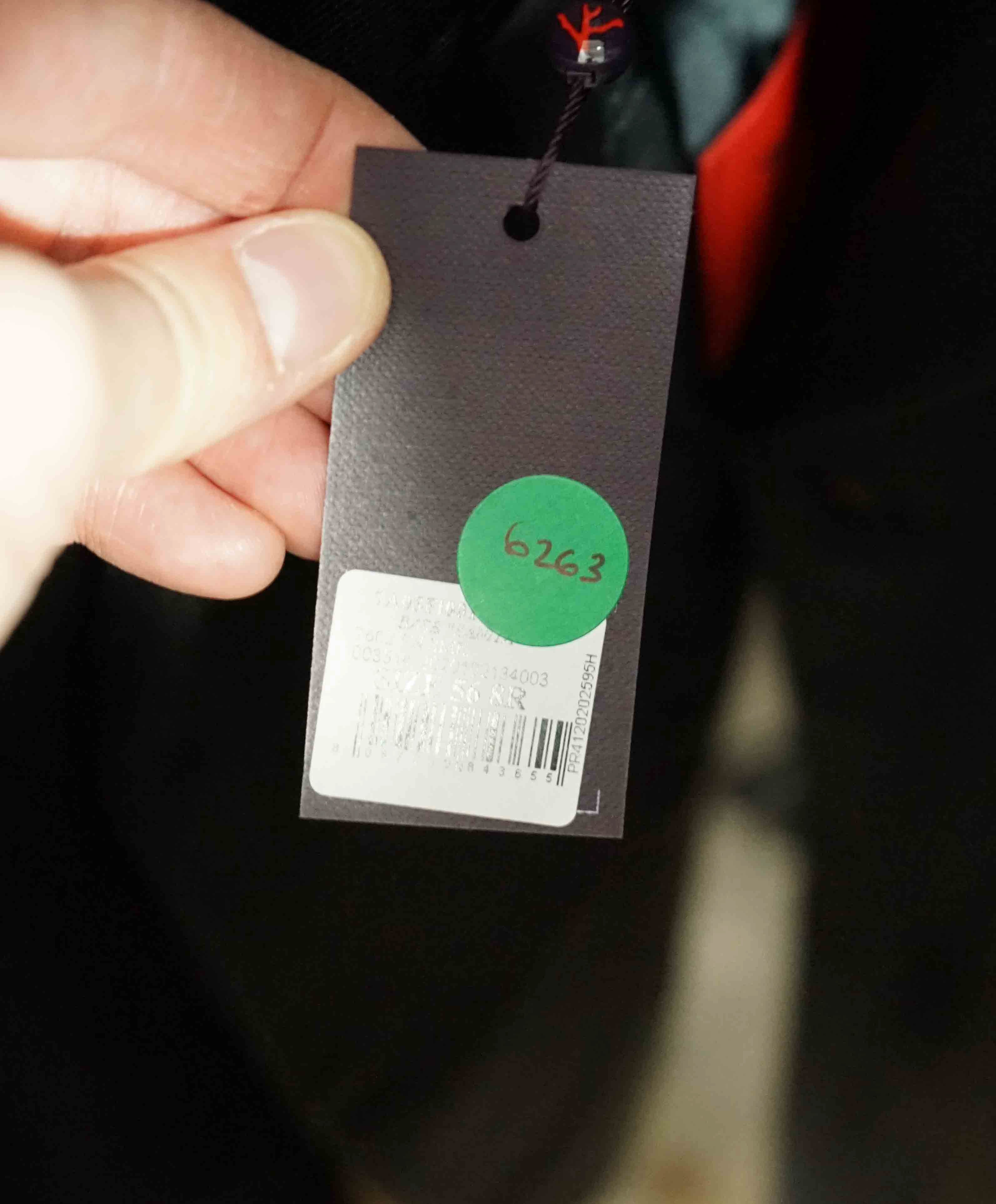 $4,595 ISAIA - "AQUASPIDER" Satin PEAK LAPEL Black Wool Tuxedo - 46R