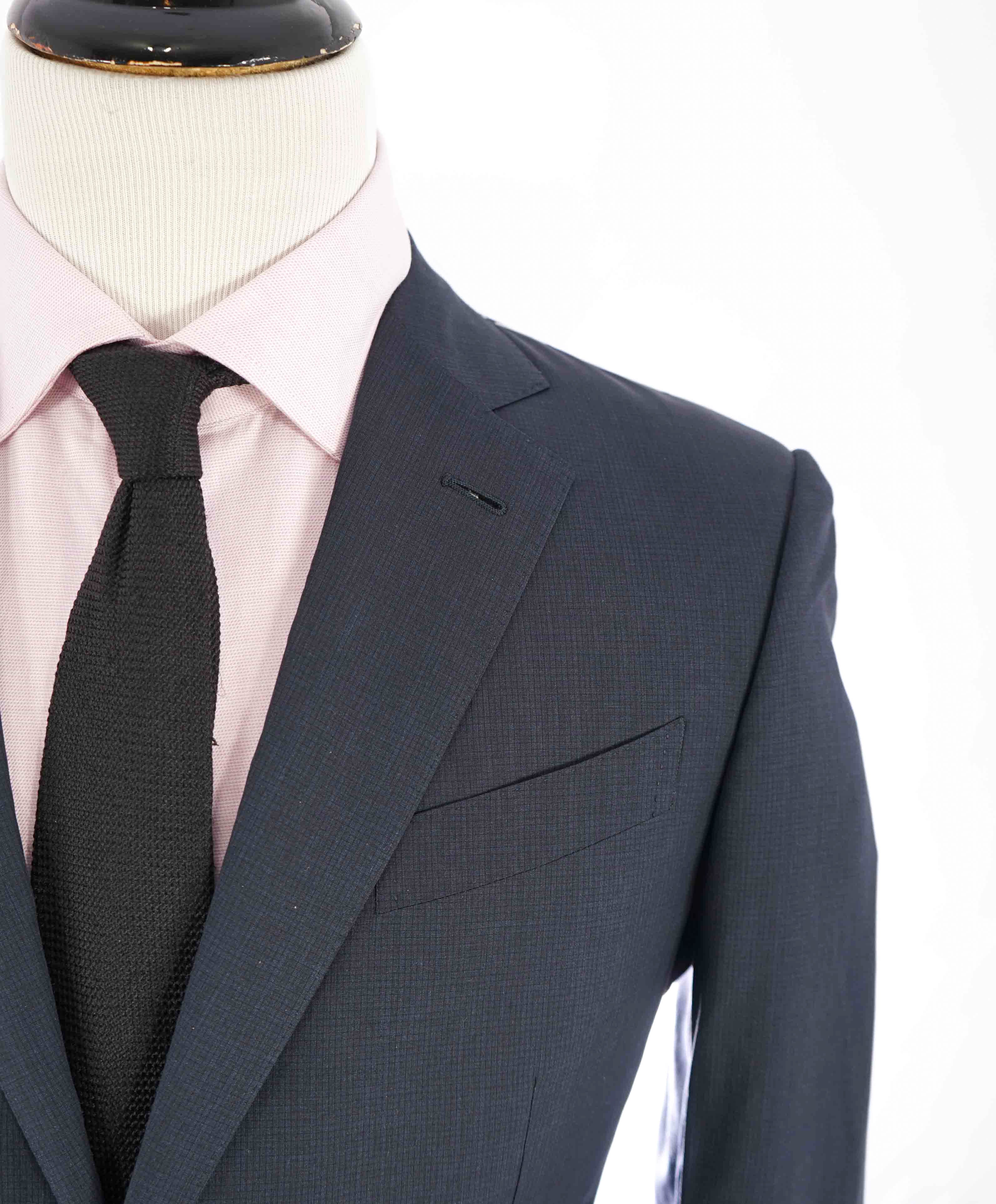 $3,290 ERMENEGILDO ZEGNA -“LEGGERISSIMO" Premium SILK Check Blazer - 42R