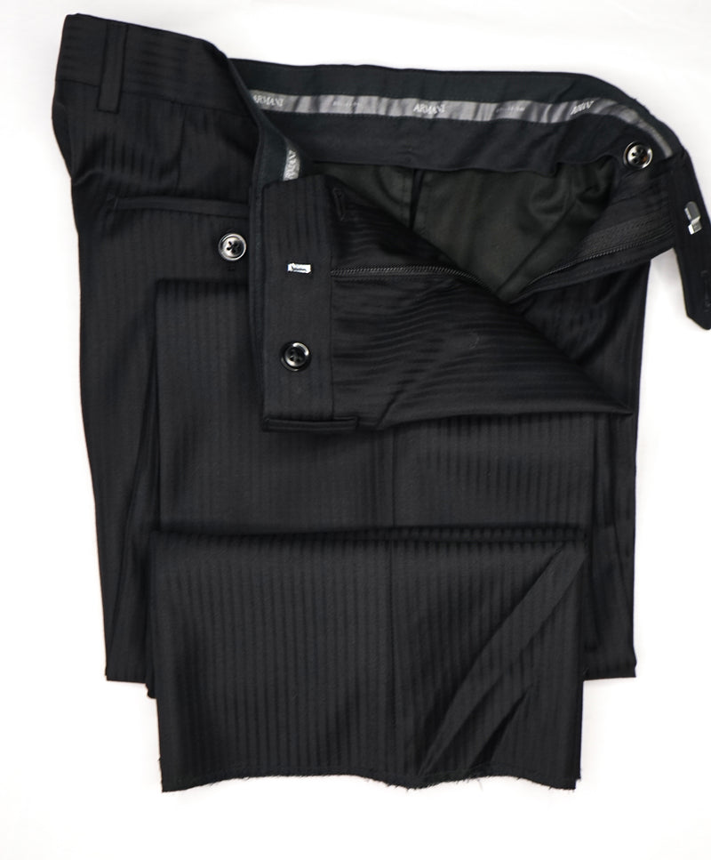 ARMANI COLLEZIONI - "EXECUTIVE Collection" Tonal Black Stripe Super 150's Suit- 36R