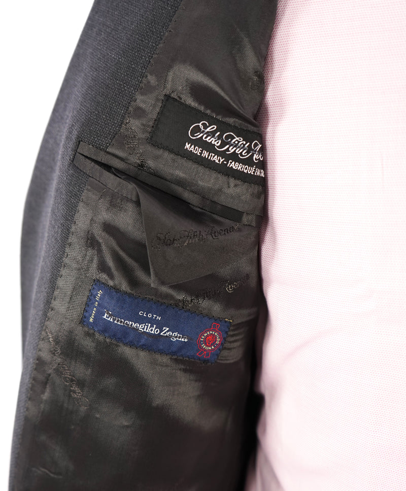 SAKS FIFTH AVENUE - ERMENEGILDO ZEGNA Silk Gray Patch Pocket Blazer - 40S