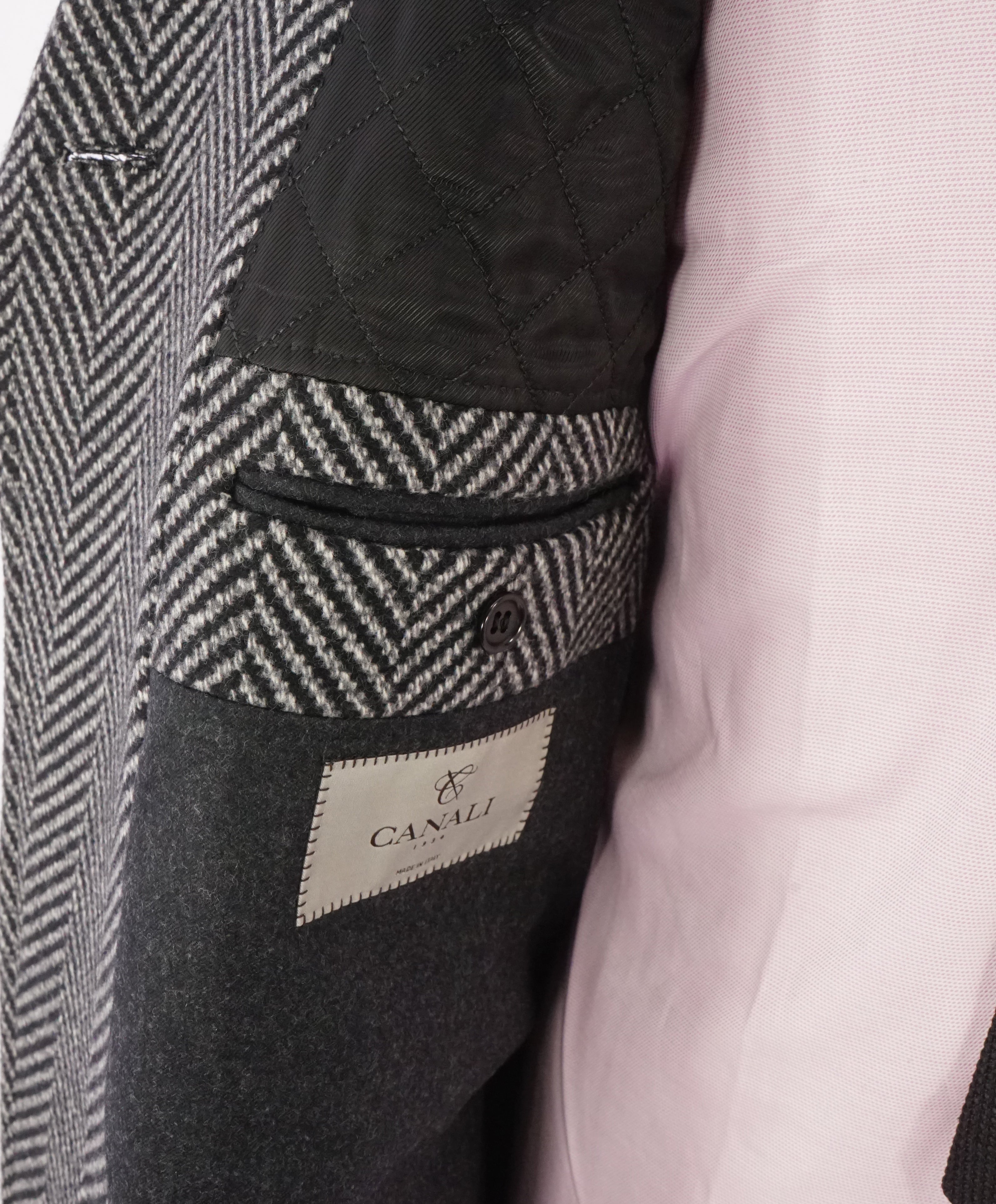 CANALI - Black & White Herringbone Double Breasted Peacoat Quilted Coat - 42