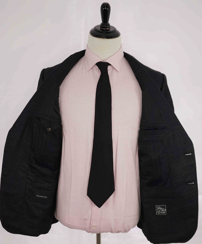 $3,290 ERMENEGILDO ZEGNA -“MANHATTAN" SILK/Cotton Blazer - 48R