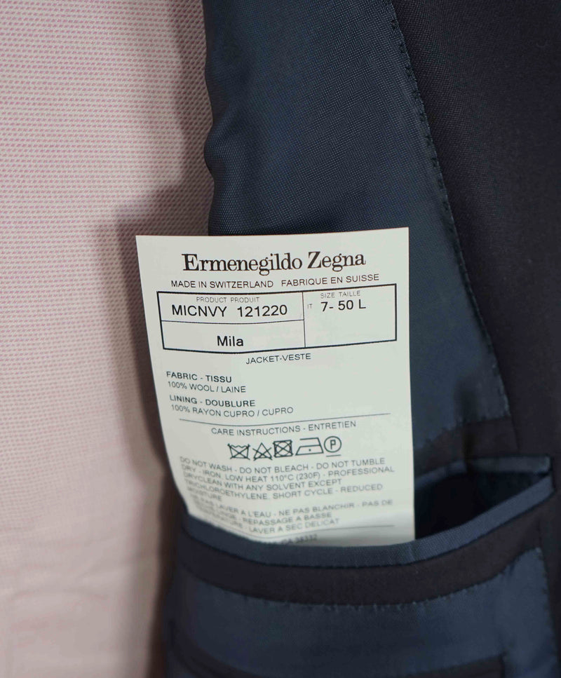 $3,250 ERMENEGILDO ZEGNA - "MICRONSPHERE" *Closet Staple* Navy Suit - 40L