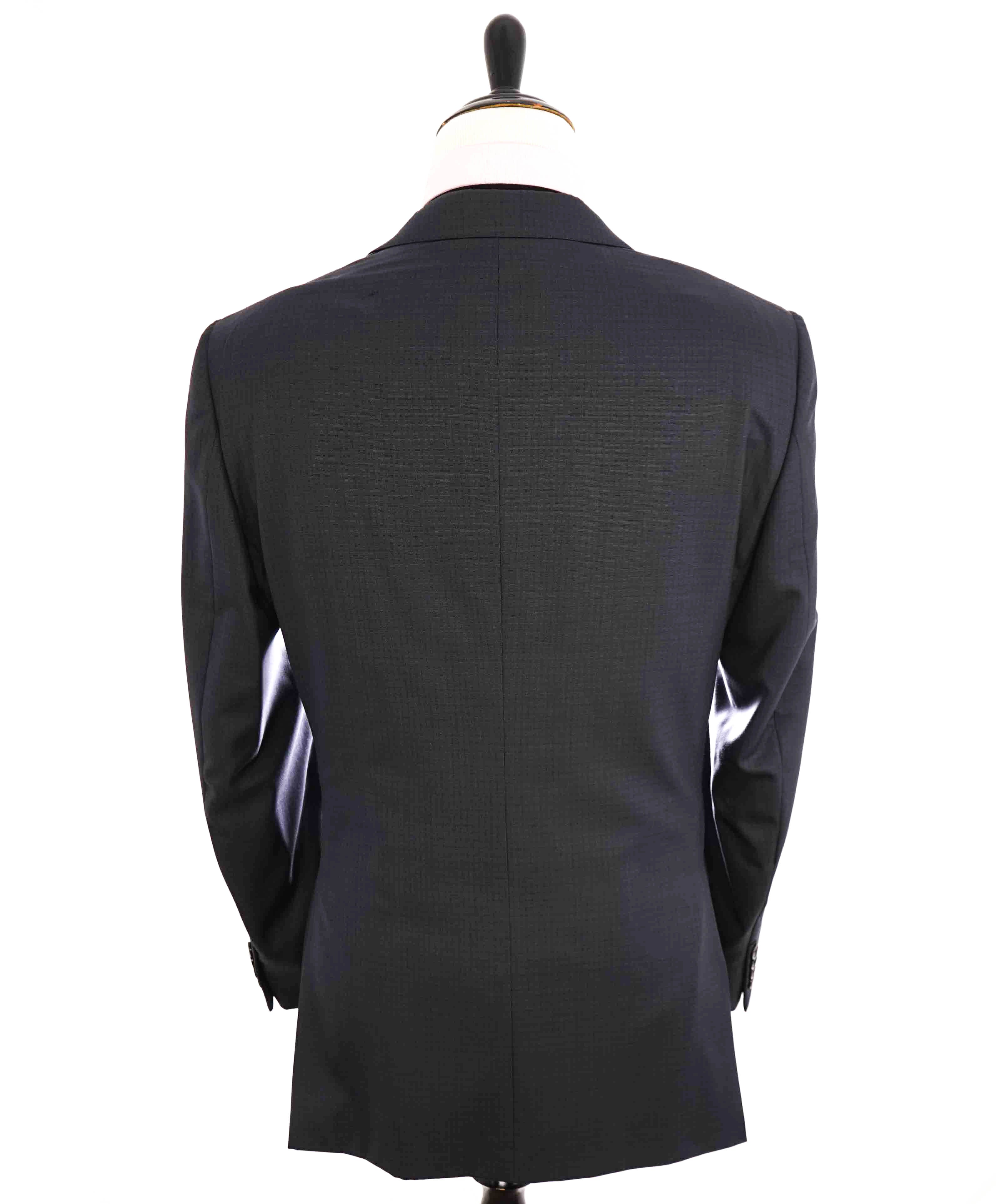 $4,690 ERMENEGILDO ZEGNA -"TROFEO 600" SILK Blue CLOSET STAPLE Suit - 46R