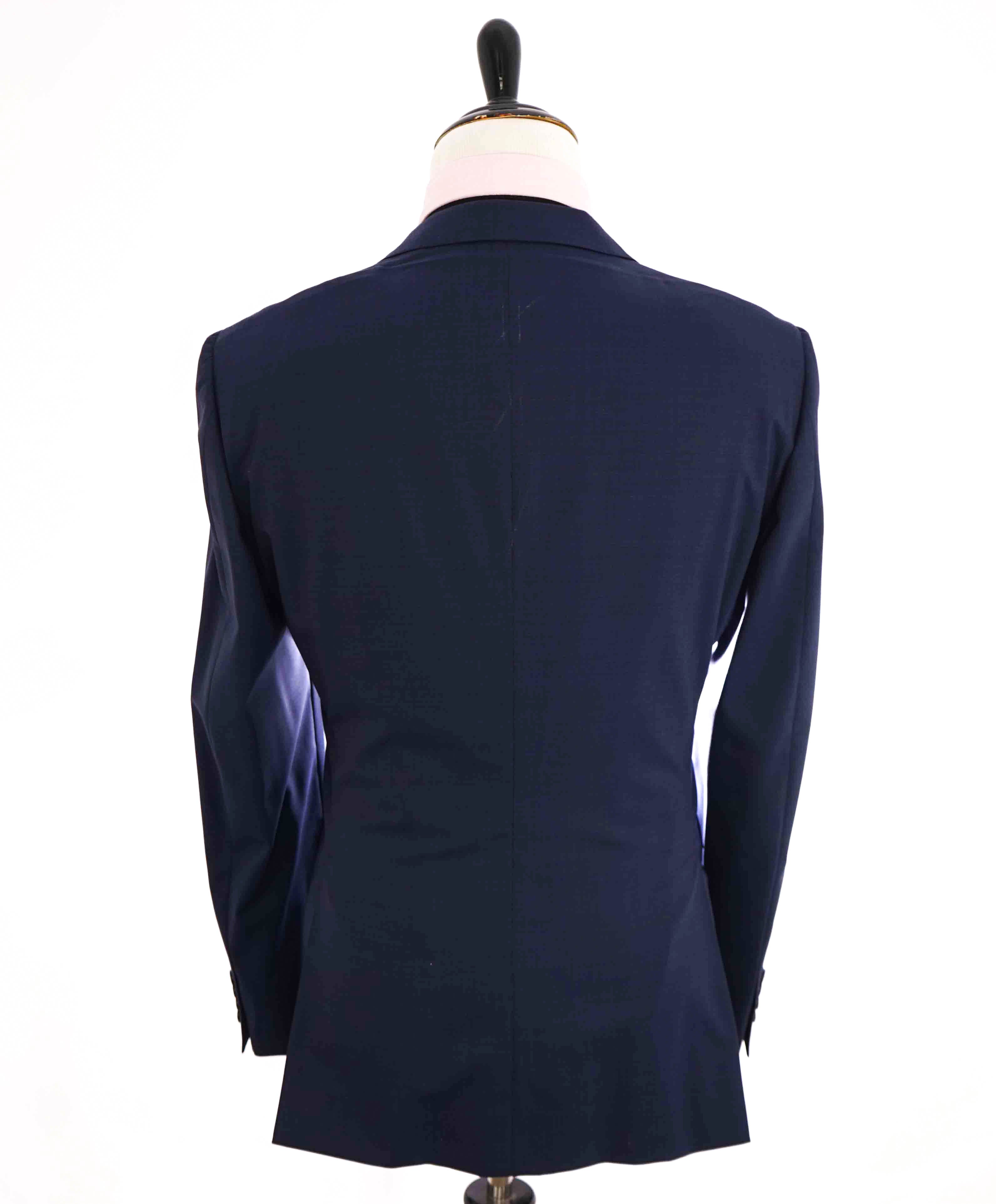 $995 Z ZEGNA - Blue & Red Textured 2-Button Notch Lapel Blazer - 42R