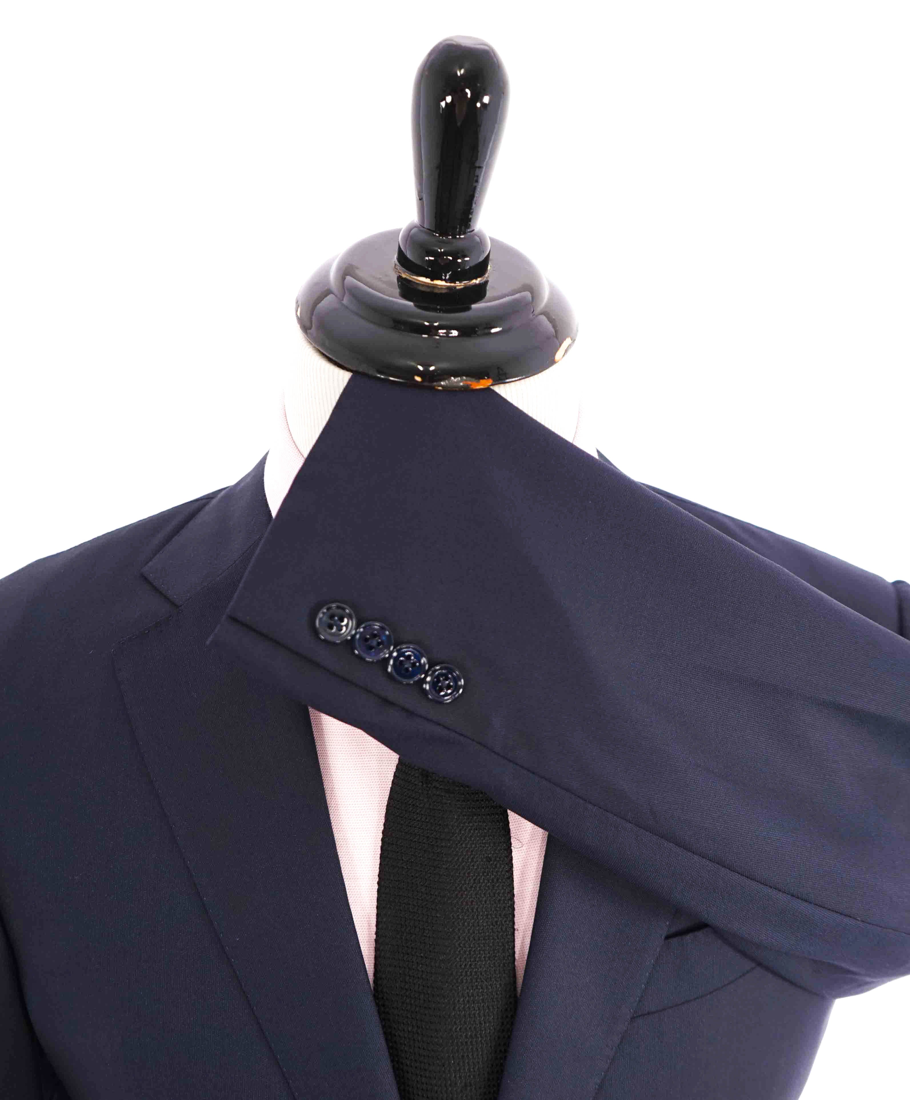 $3,995 ERMENEGILDO ZEGNA -"TROFEO 600" Blue Oxford Weave Silk Suit - 40R