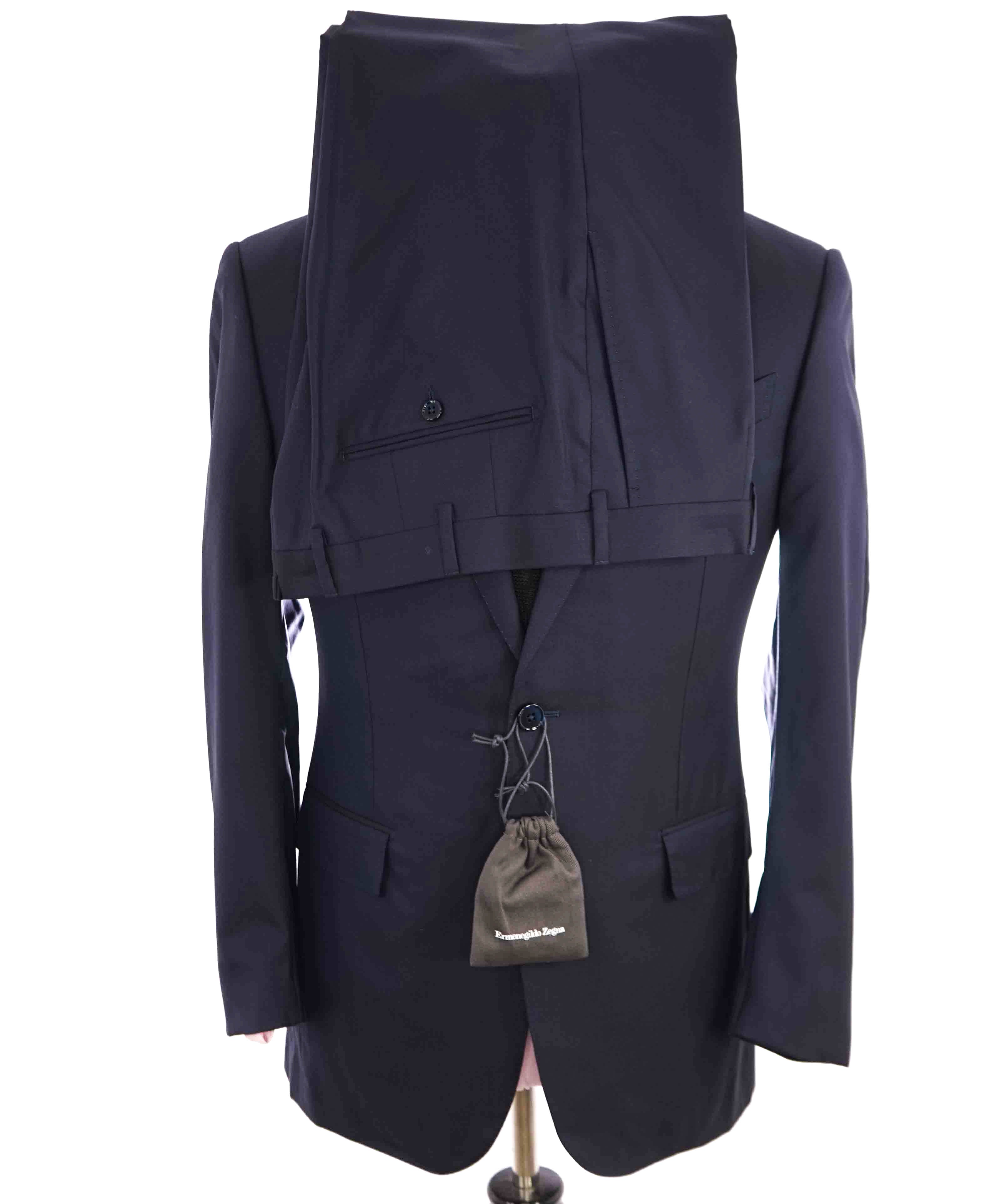 $3,995 ERMENEGILDO ZEGNA -"TROFEO 600" Blue Oxford Weave Silk Suit - 40R