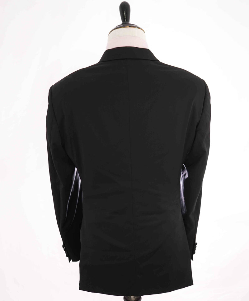 $2,095 ARMANI COLLEZIONI - “G LINE” 1-Button Notch Lapel Tuxedo Suit - 44R