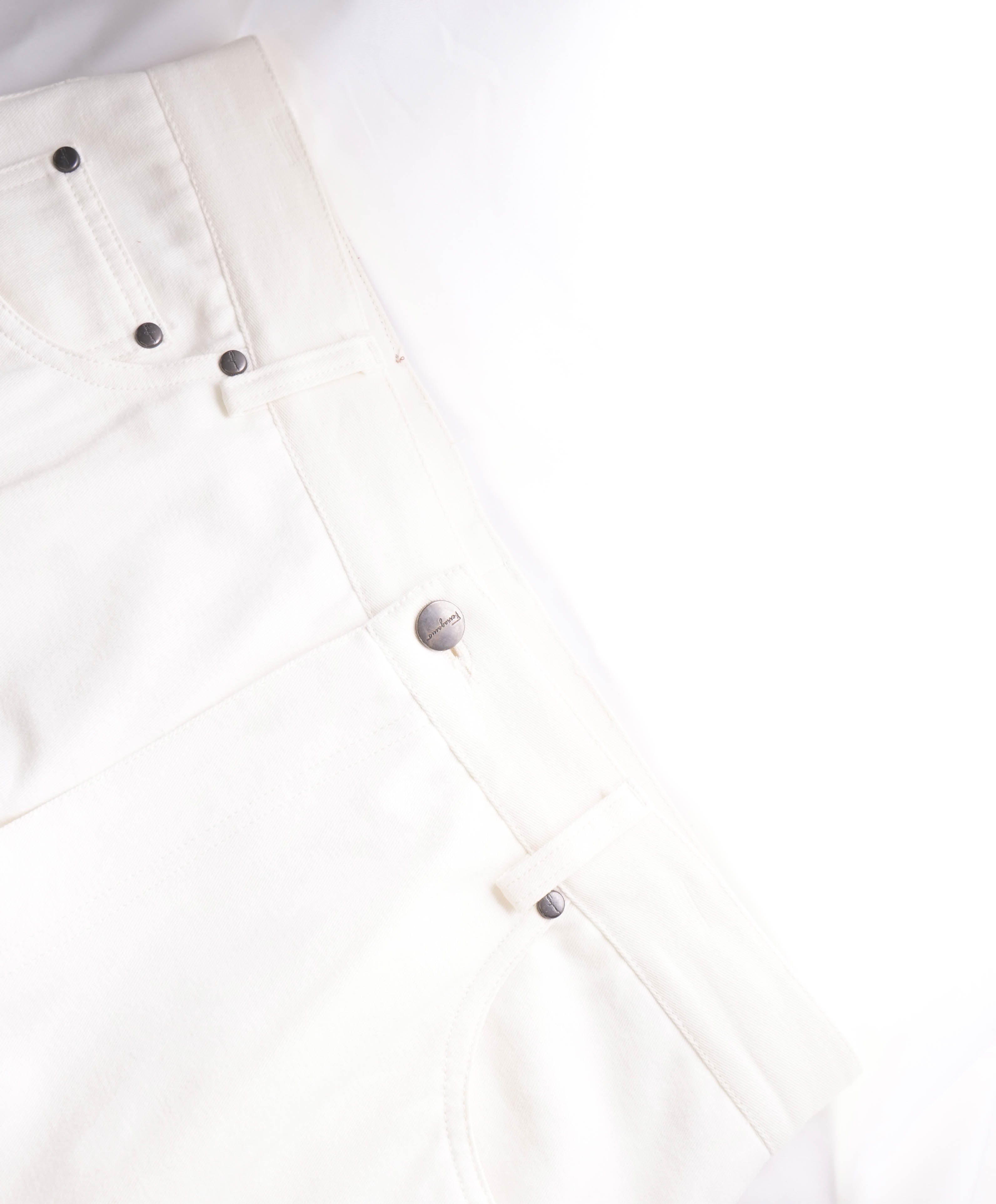 SALVATORE FERRAGAMO - LEATHER LOGO Cotton/Linen Jeans Pants - 32W (50 EU)