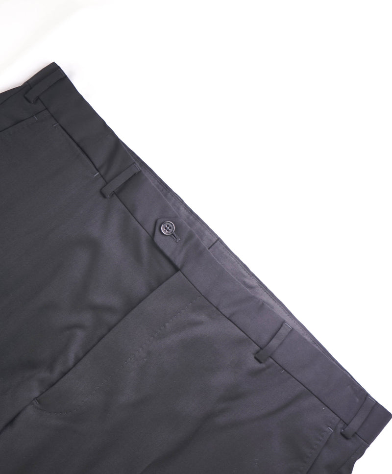ARMANI COLLEZIONI - *CLOSET STAPLE* Black Flat Front Dress Pants - 40W