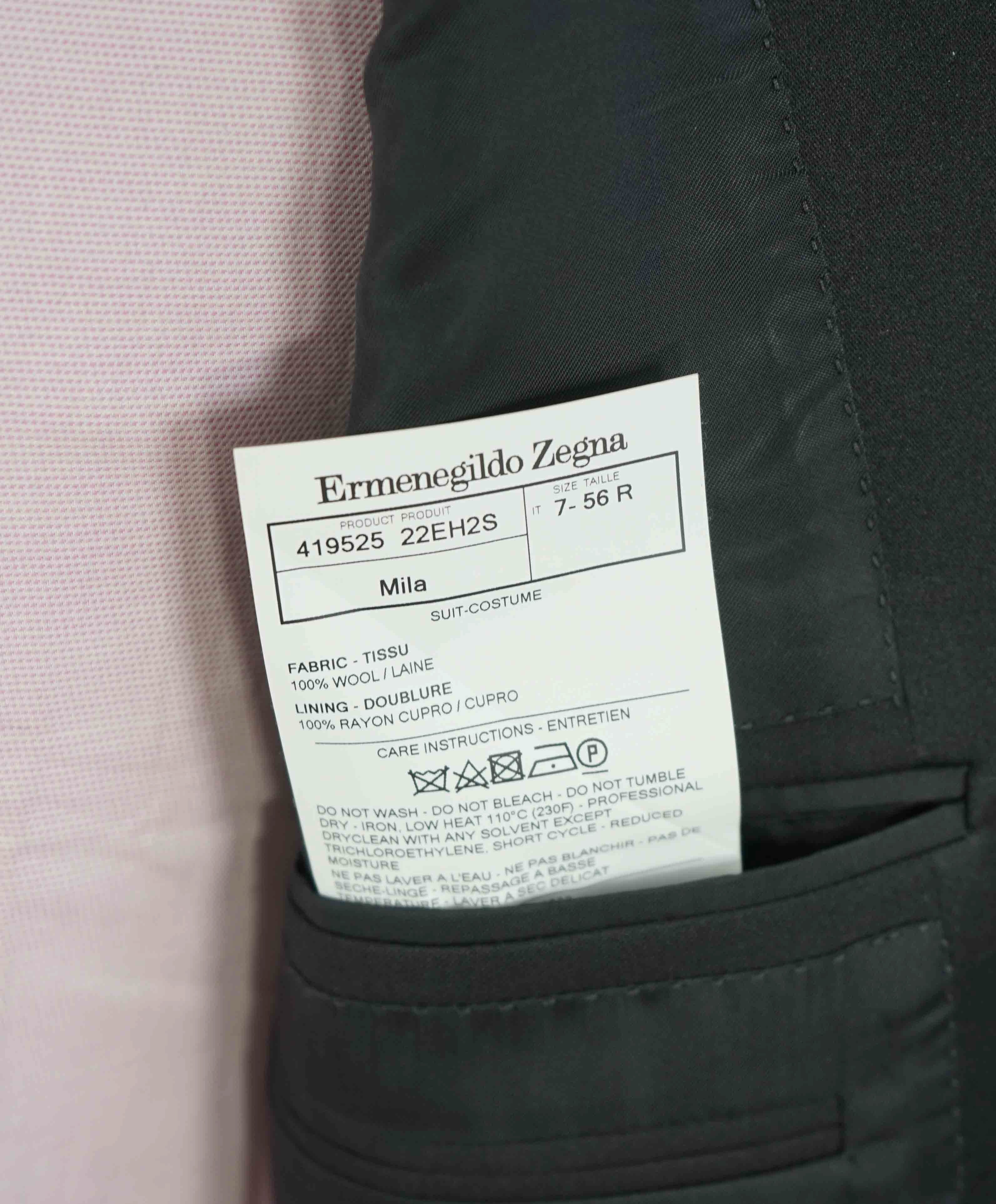 $3,995 ERMENEGILDO ZEGNA-"MULTISEASON" Notch Lapel Black Tuxedo-46R 37W