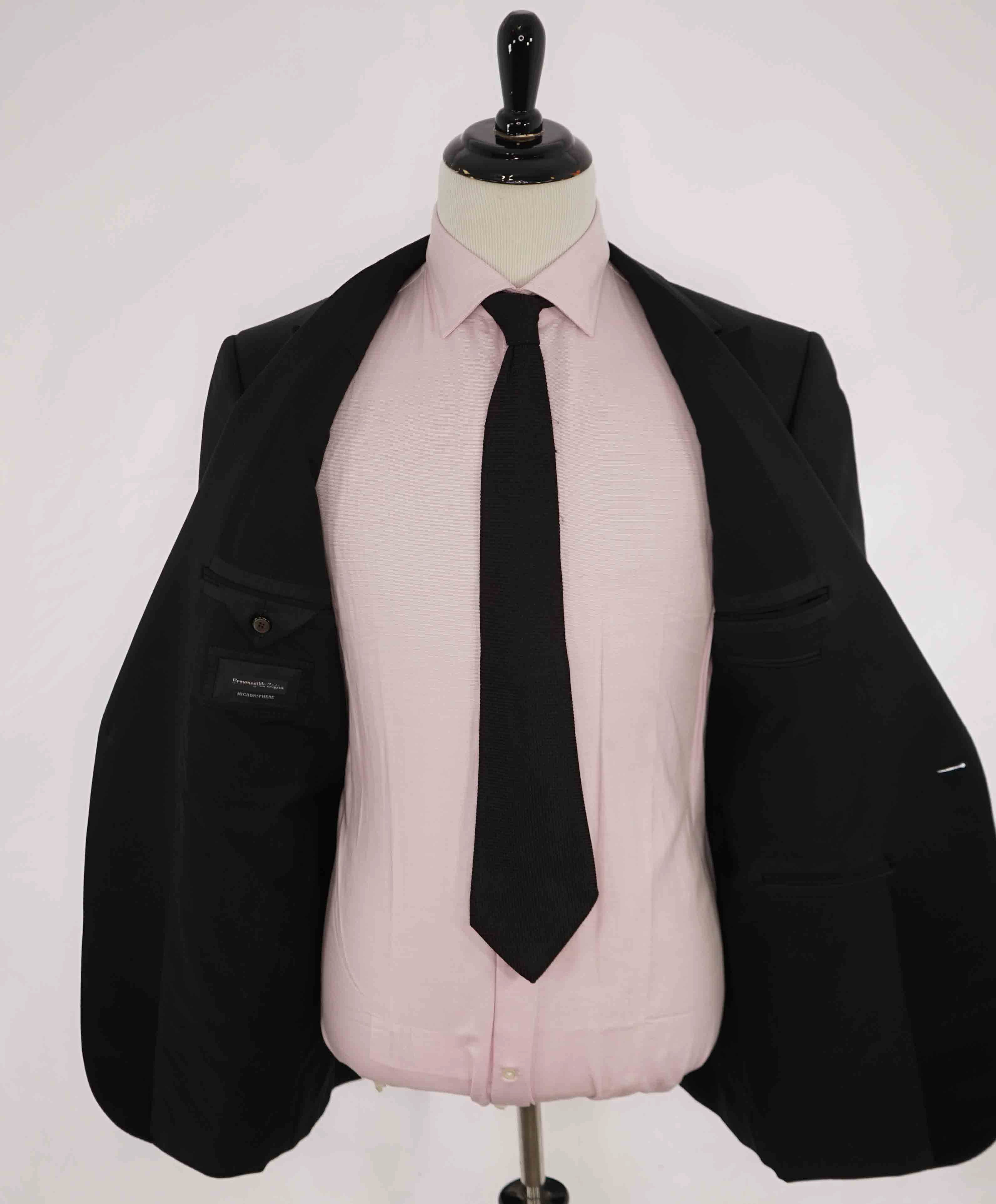 $3,995 ERMENEGILDO ZEGNA -"MICRONSPHERE MILA" PEAK LAPEL Tuxedo - 46L