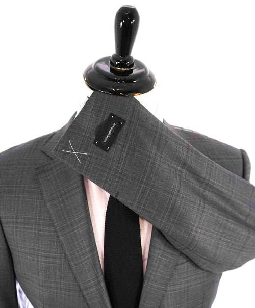 $3,290 ERMENEGILDO ZEGNA- “TORFEO” Gray / Pink Wool Check Blazer- 40R