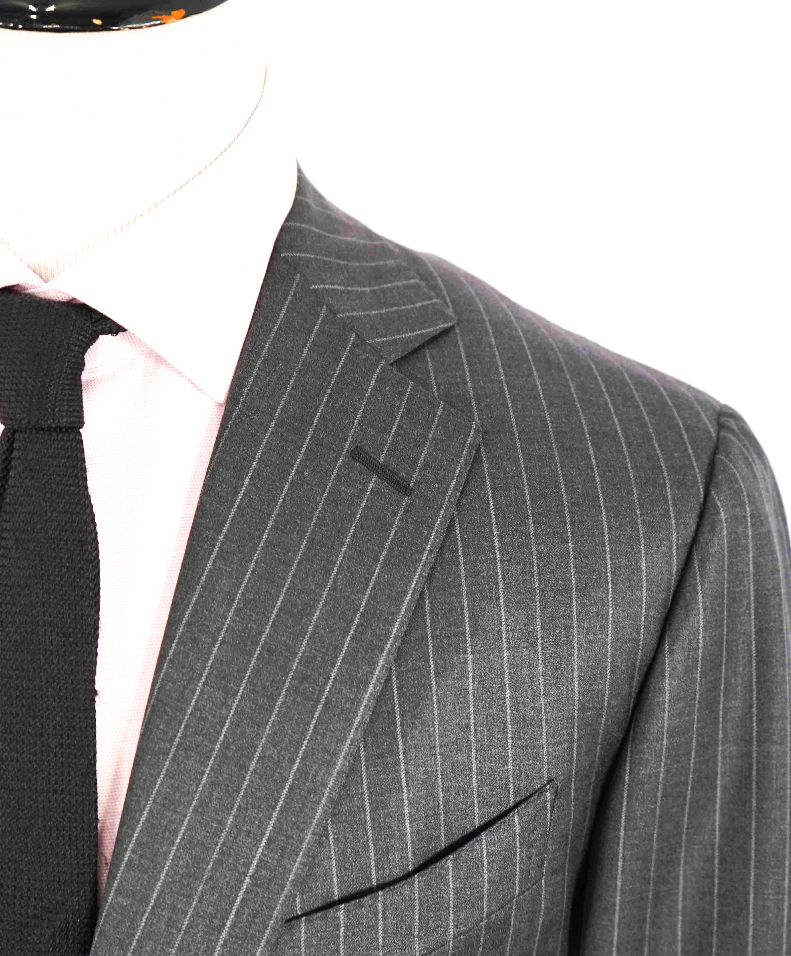 $3,290 ERMENEGILDO ZEGNA- “TORFEO” Gray Wool Stripe Blazer- 46L