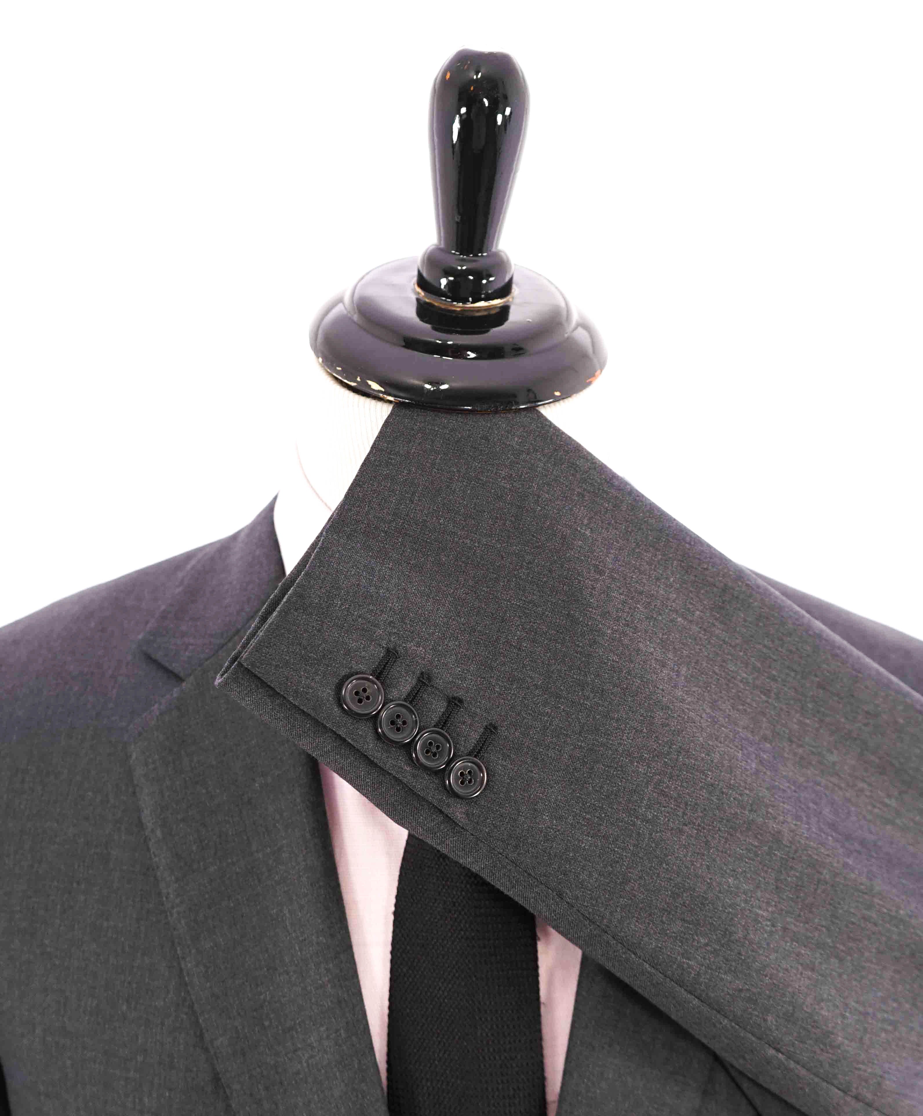 $5,395 BRIONI - Charcoal 2-Button Hand Made In Italy Blazer- 44R US