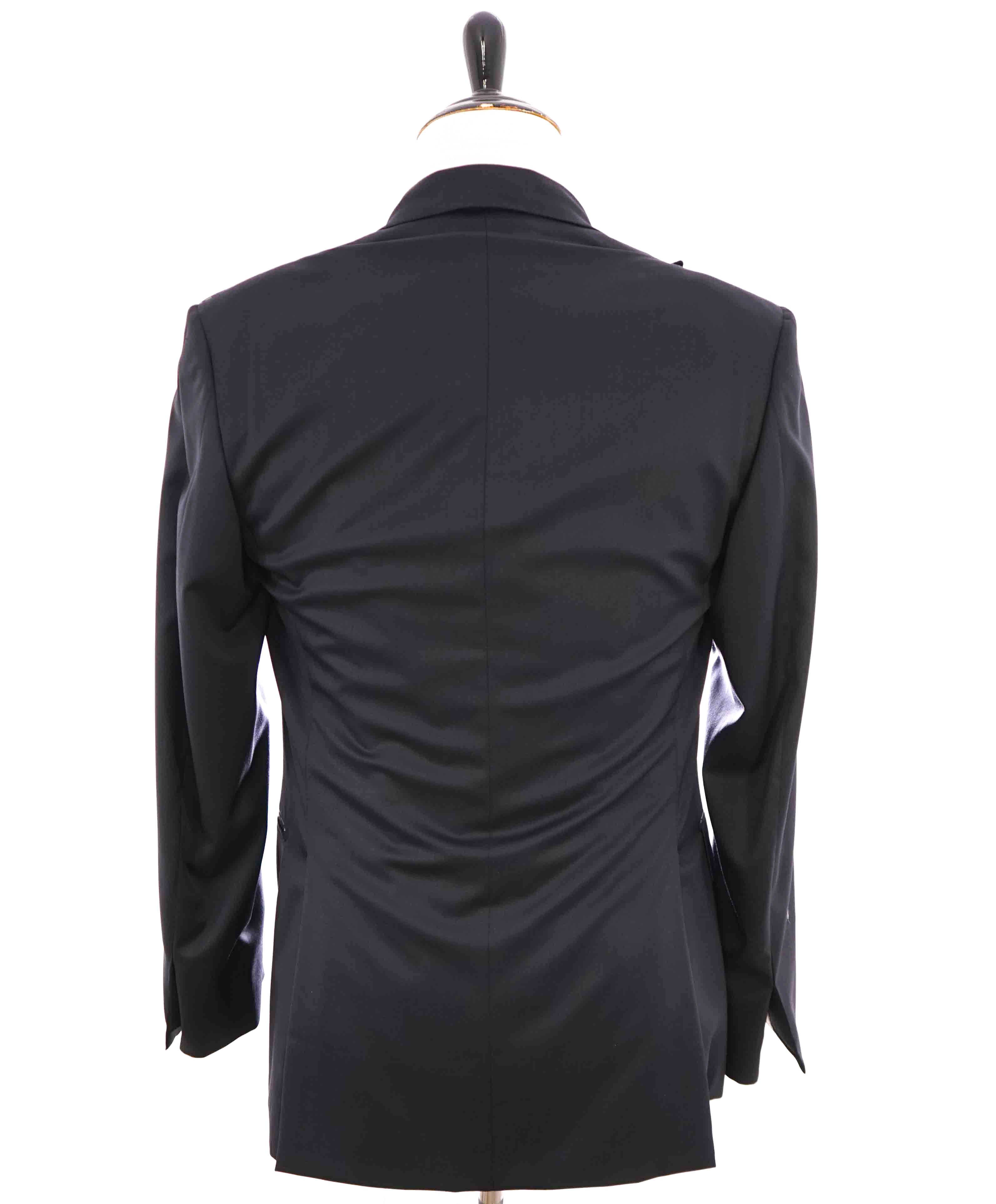 $5,995 BRIONI-*CELEB FAVORITE* Hand Made Navy Peak Lapel Tuxedo JACKET-38R
