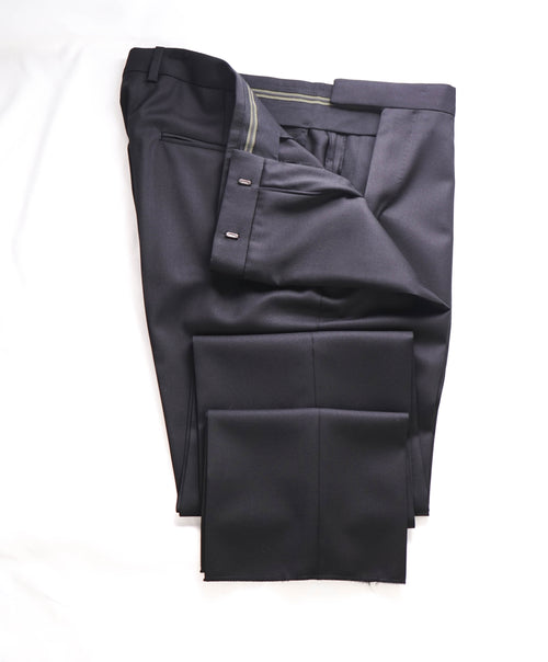 Z ZEGNA - *CLOSET STAPLE* Black Solid "Slim" Flat Front Dress Pants - 34W