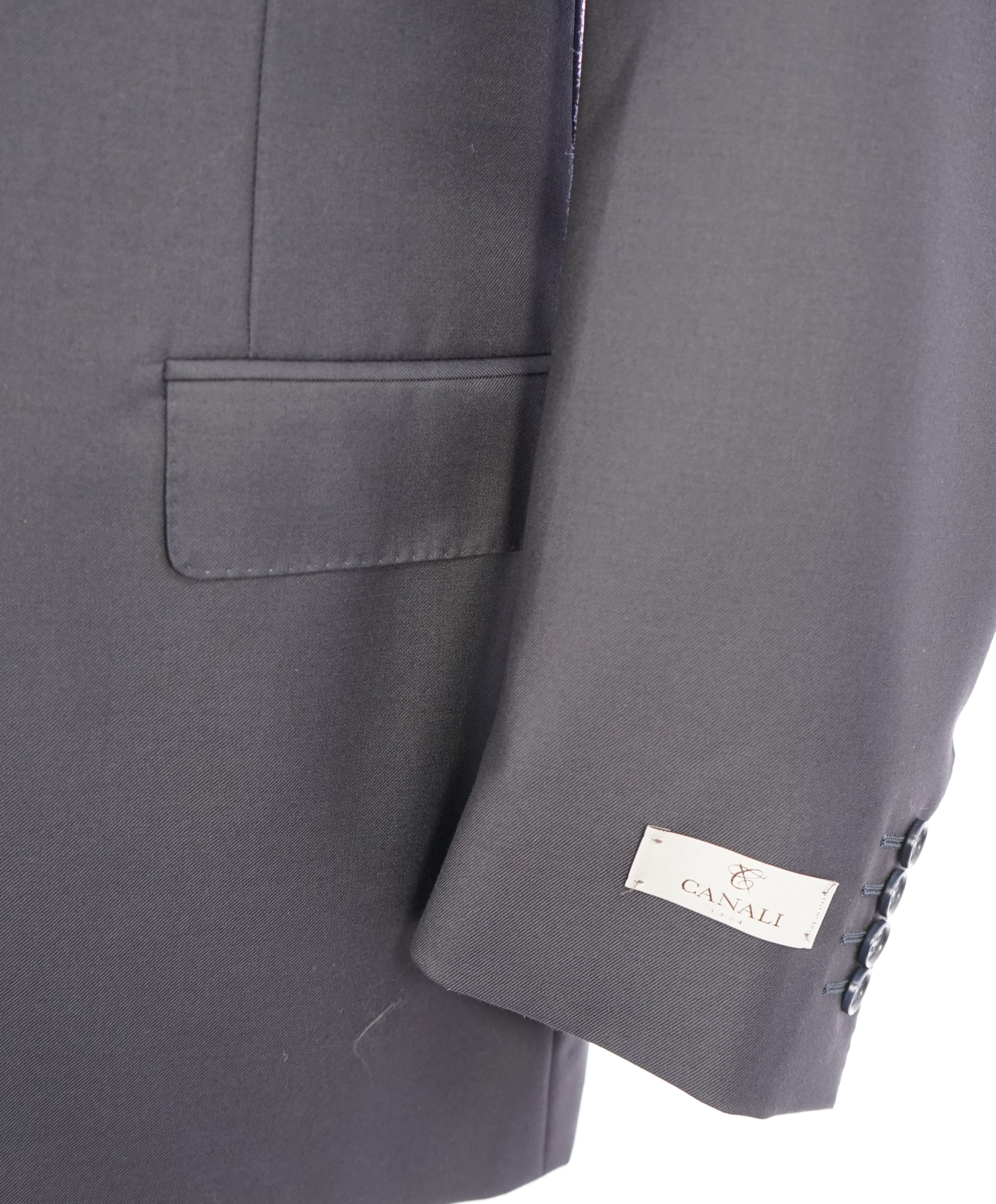 CANALI - *CLOSET STAPLE*  Solid Navy Blue Notch Lapel Suit - 46R